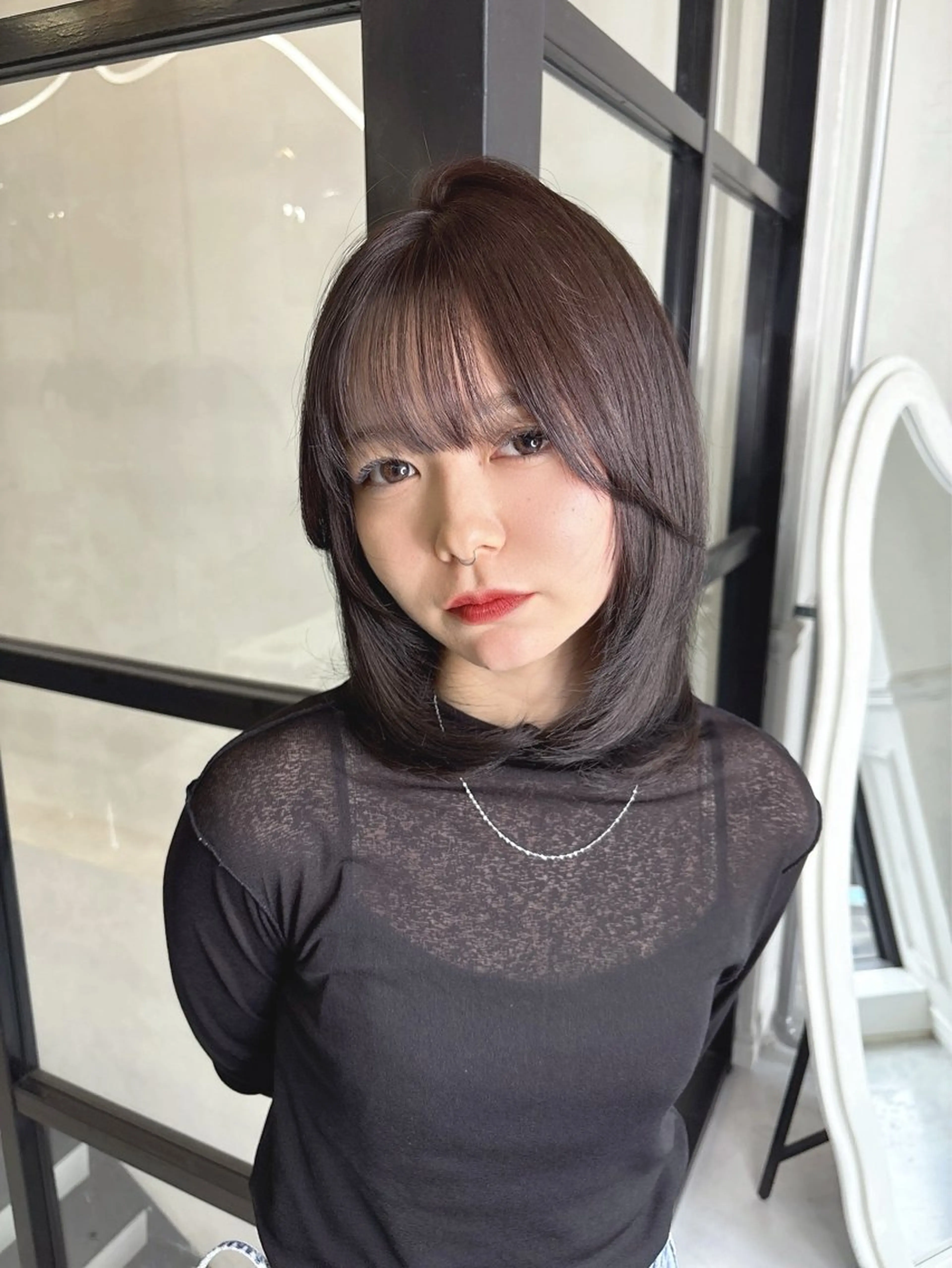 ミディアム カラー ダークグレー ダークグレージュ グレージュ レイヤーカット カット ヘアカラー Maison Halu YUKIのヘアスタイル