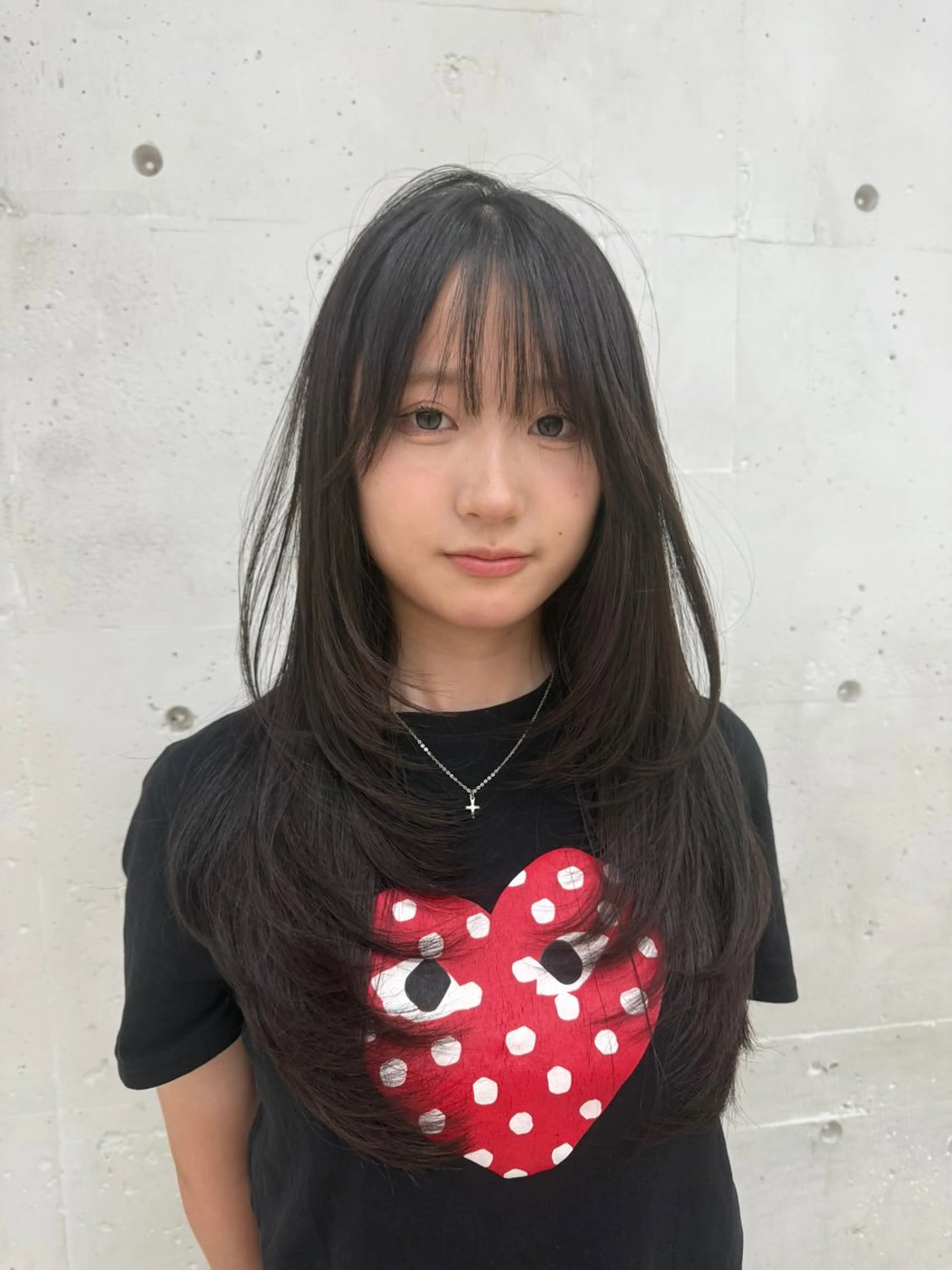 ロング ハイレイヤー レイヤーカット 天神ハイトーン マオ🩵のヘアスタイル