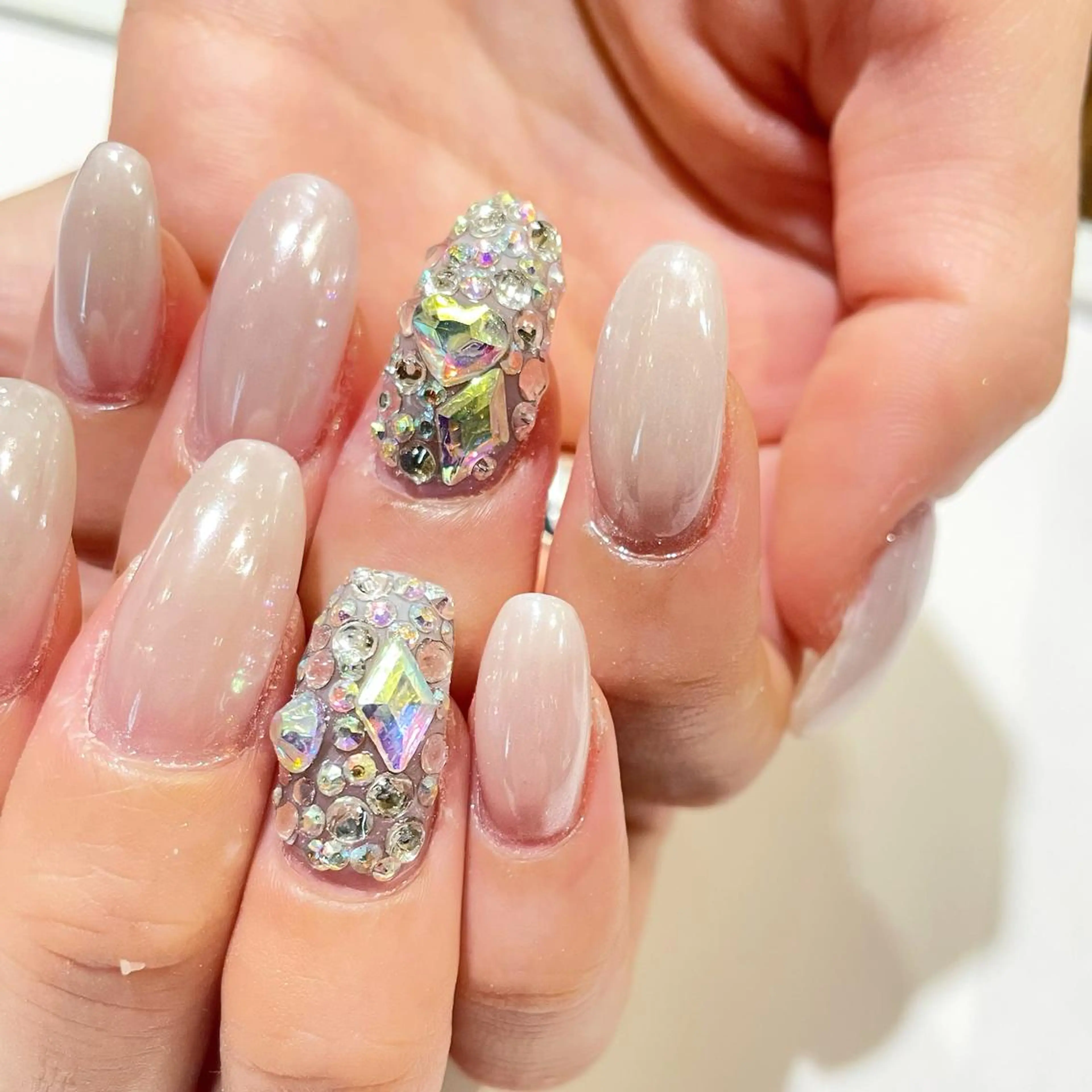 ネイル ハンドネイル 大阪福島 韓国まつげ Sayaka🤍🐩のマツエク・マツパデザイン