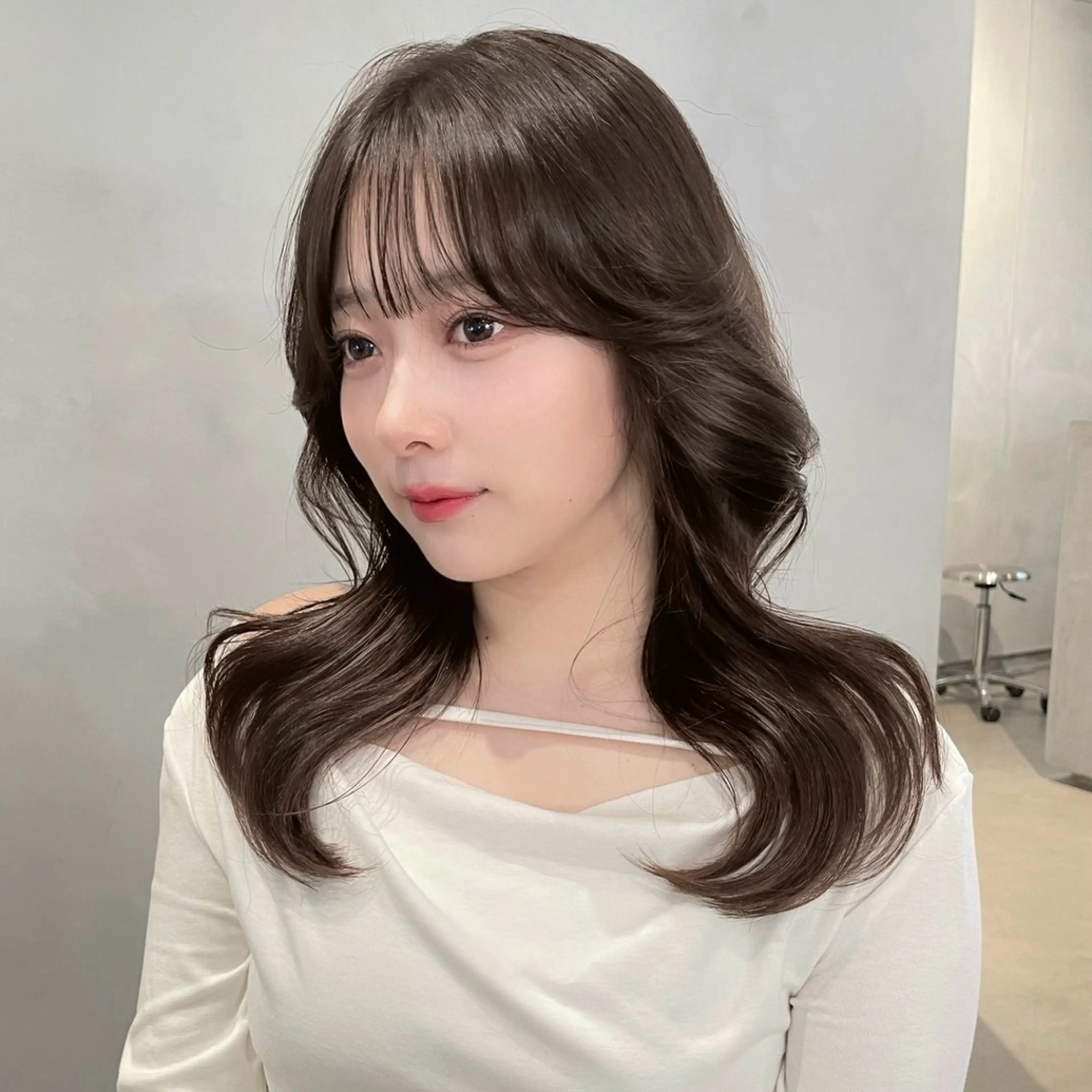 ミディアム レイヤーカット モテ韓国ヘア/ レイヤー🤍RIKAのヘアスタイル