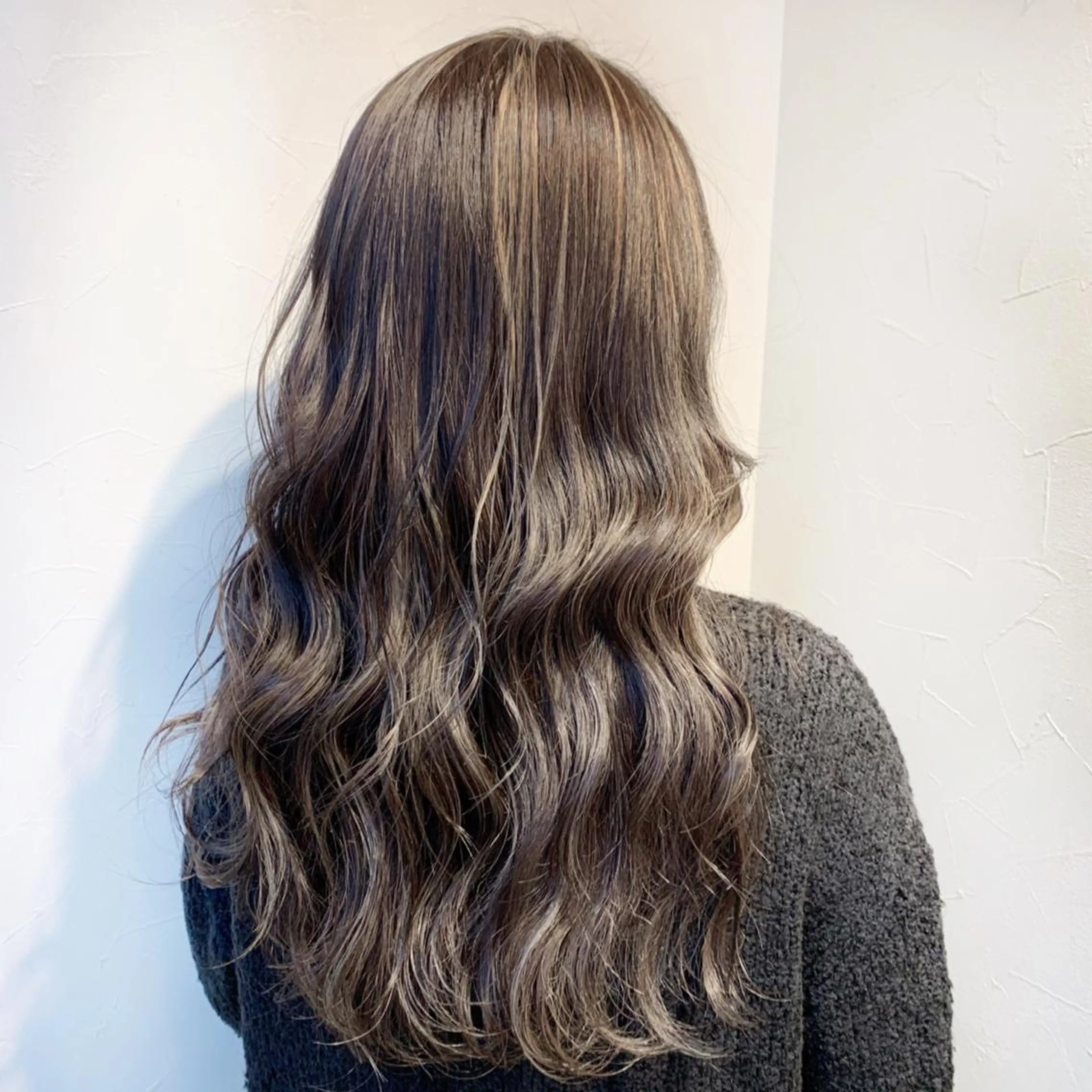 カラー ハイライトカラー Miku 🇺🇸のヘアスタイル