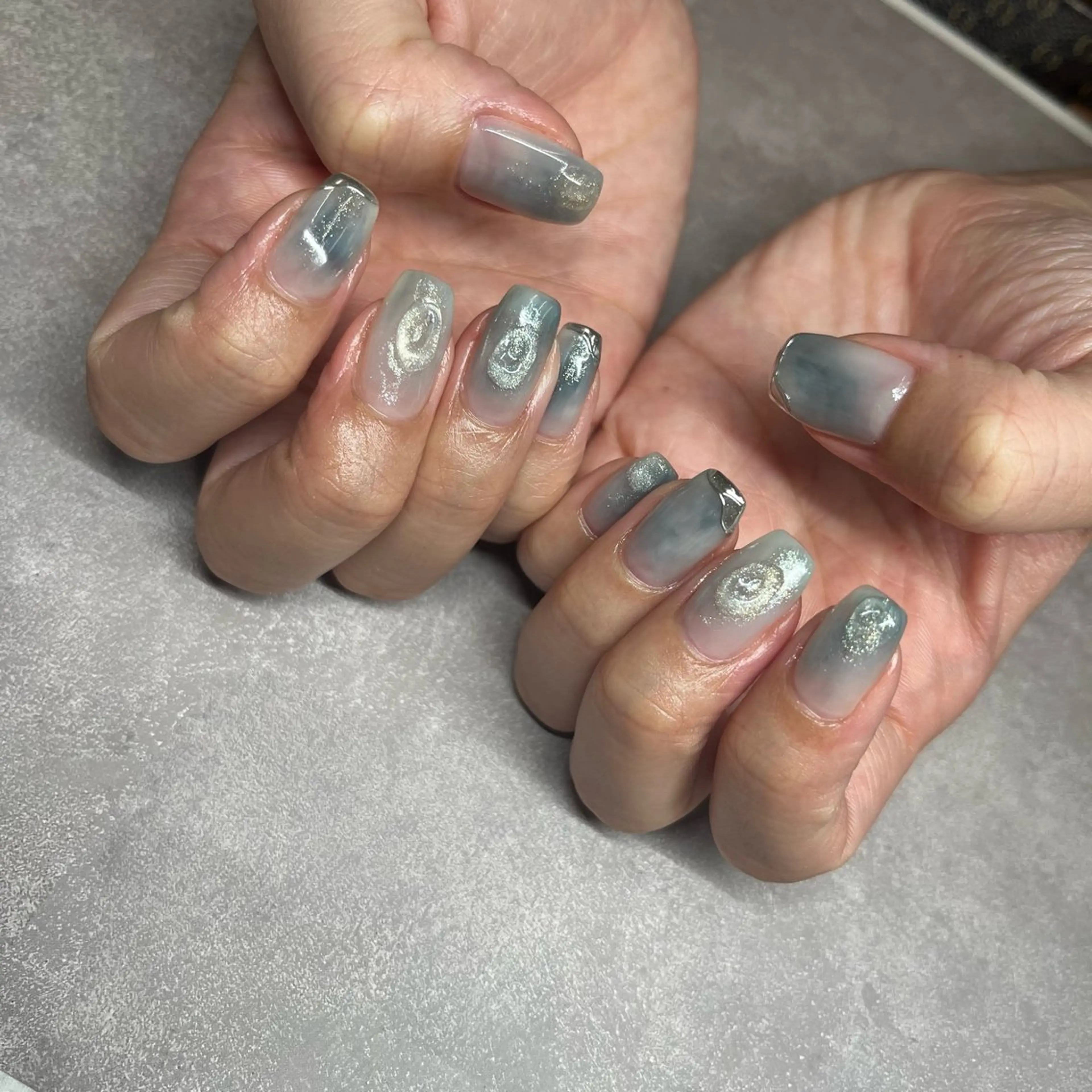 ネイル ハンドネイル Daywithout Anythingのネイルデザイン