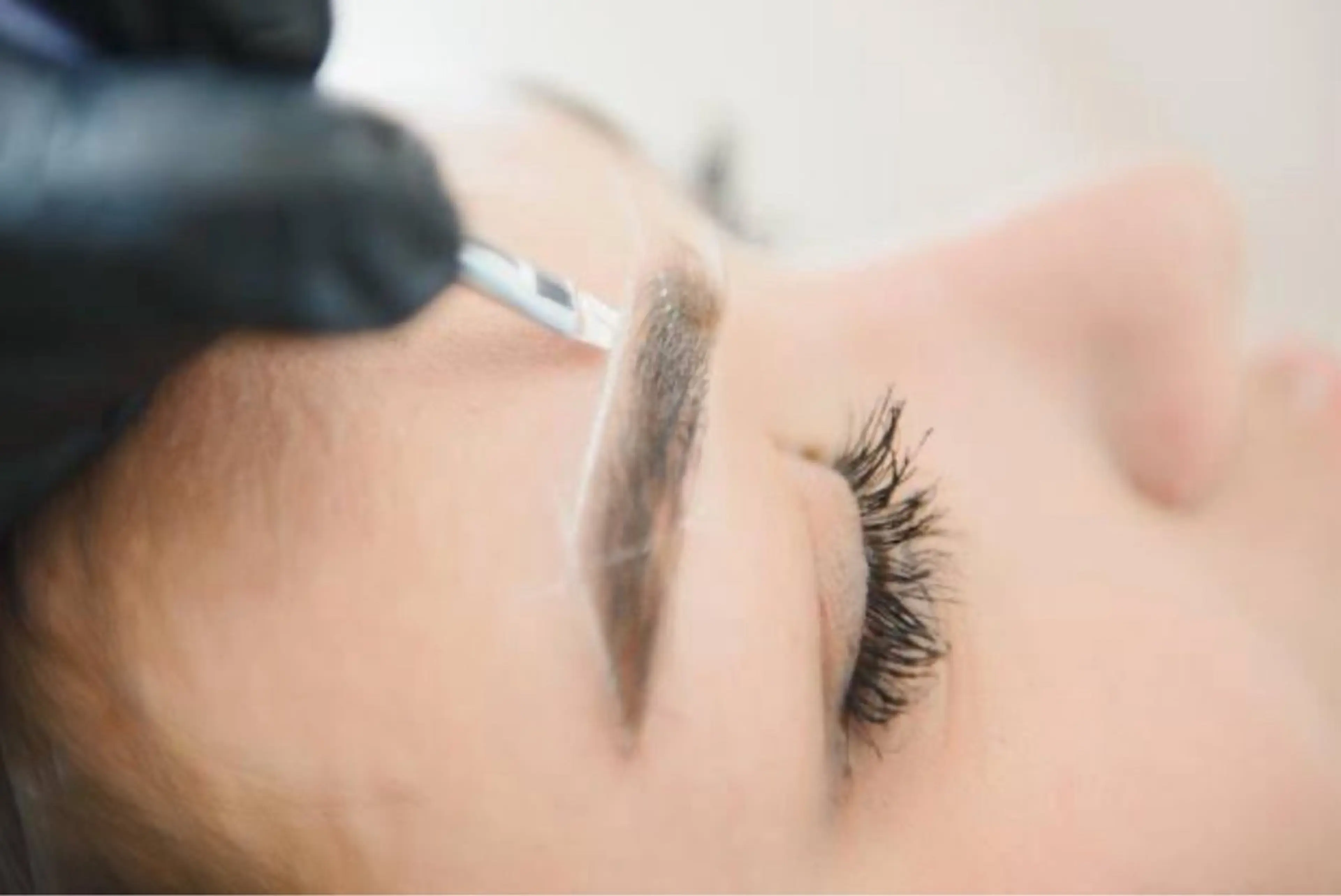 アイブロウ 志賀 千鶴のその他イメージ