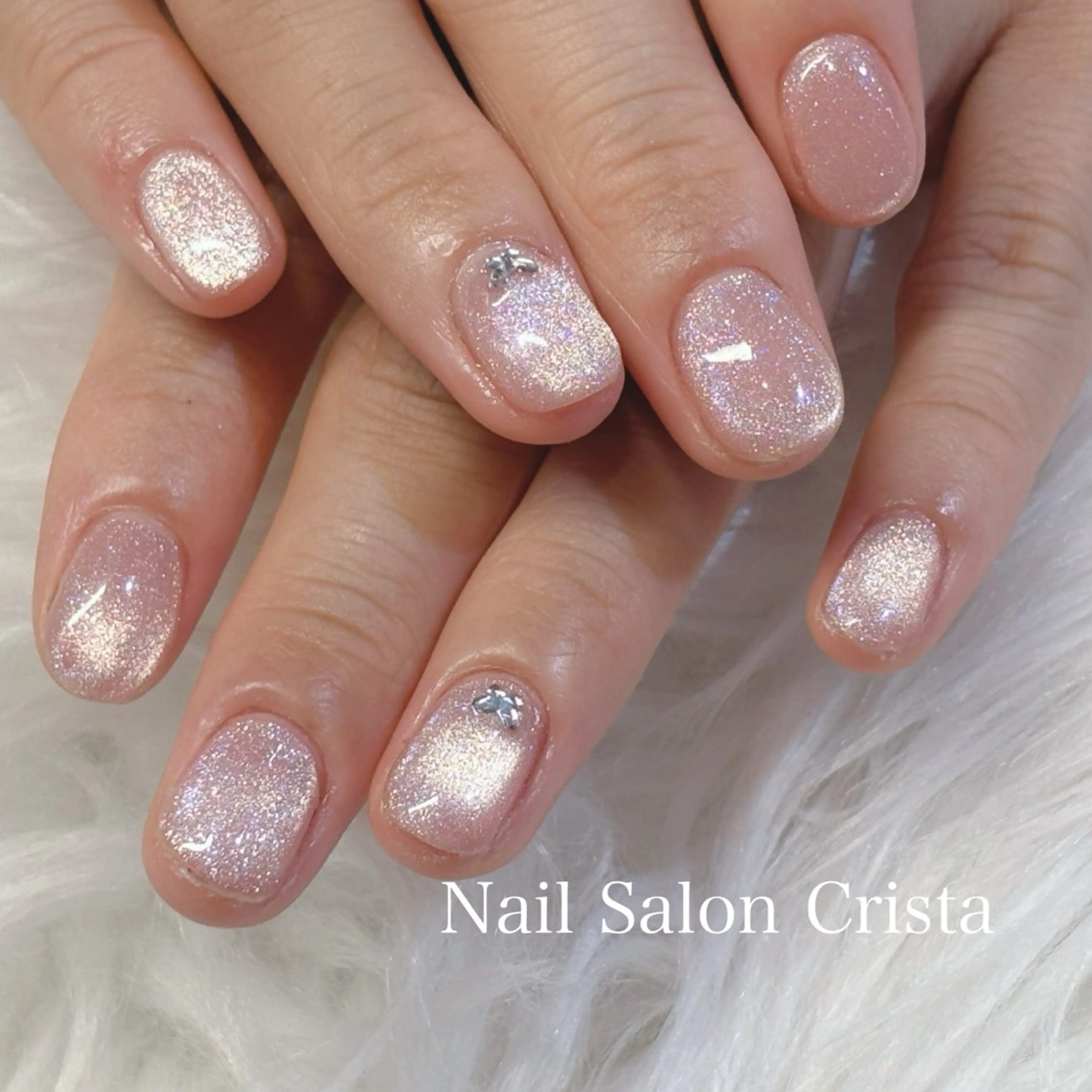 ネイル フットネイル ジェルネイル マグネットネイル オフィスネイル ワンカラーネイル フットネイル NAILSALON CRISTA所属・🤍CRISTA yui🤍のネイルデザイン