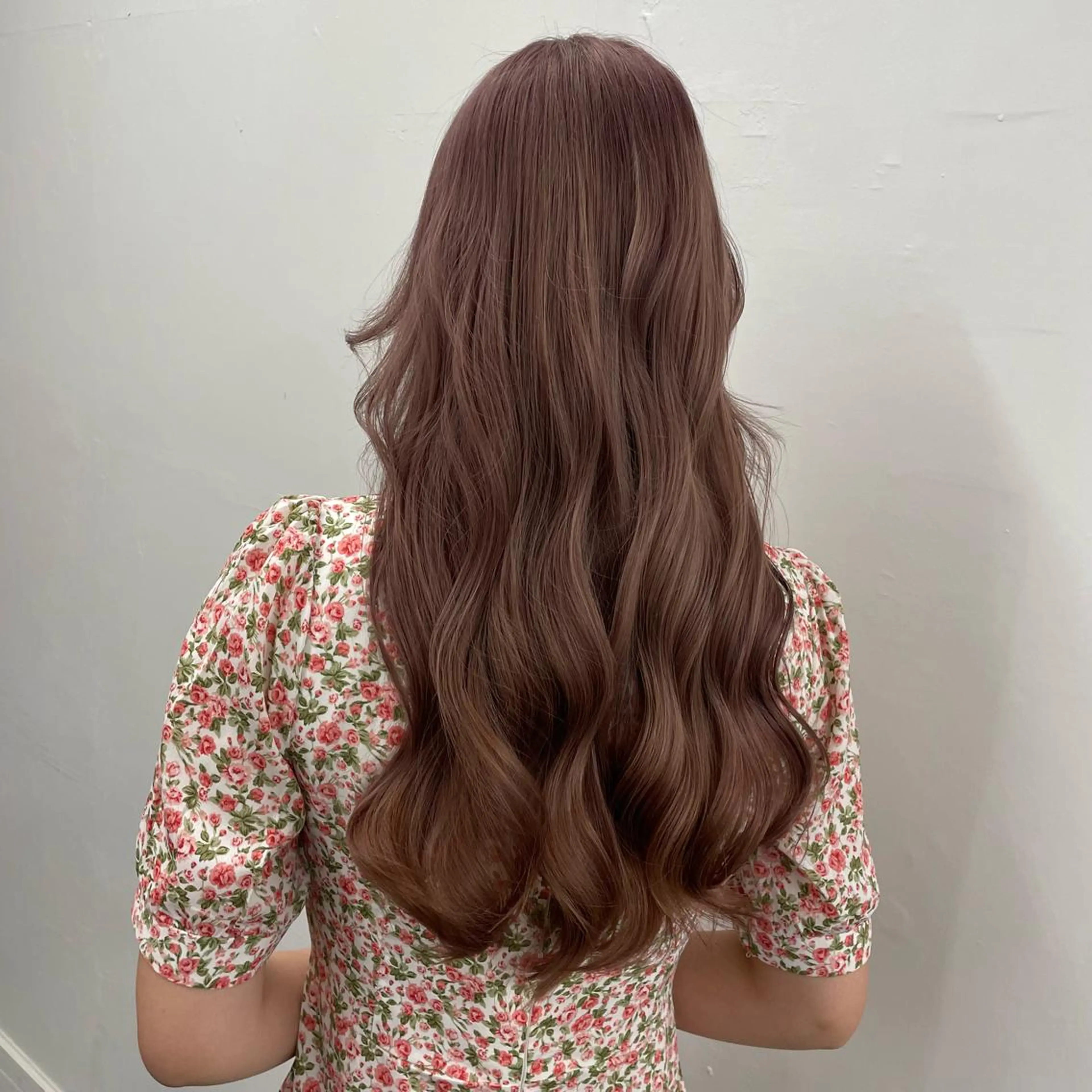 ロング カラー noii / 伊藤 愛莉のヘアスタイル