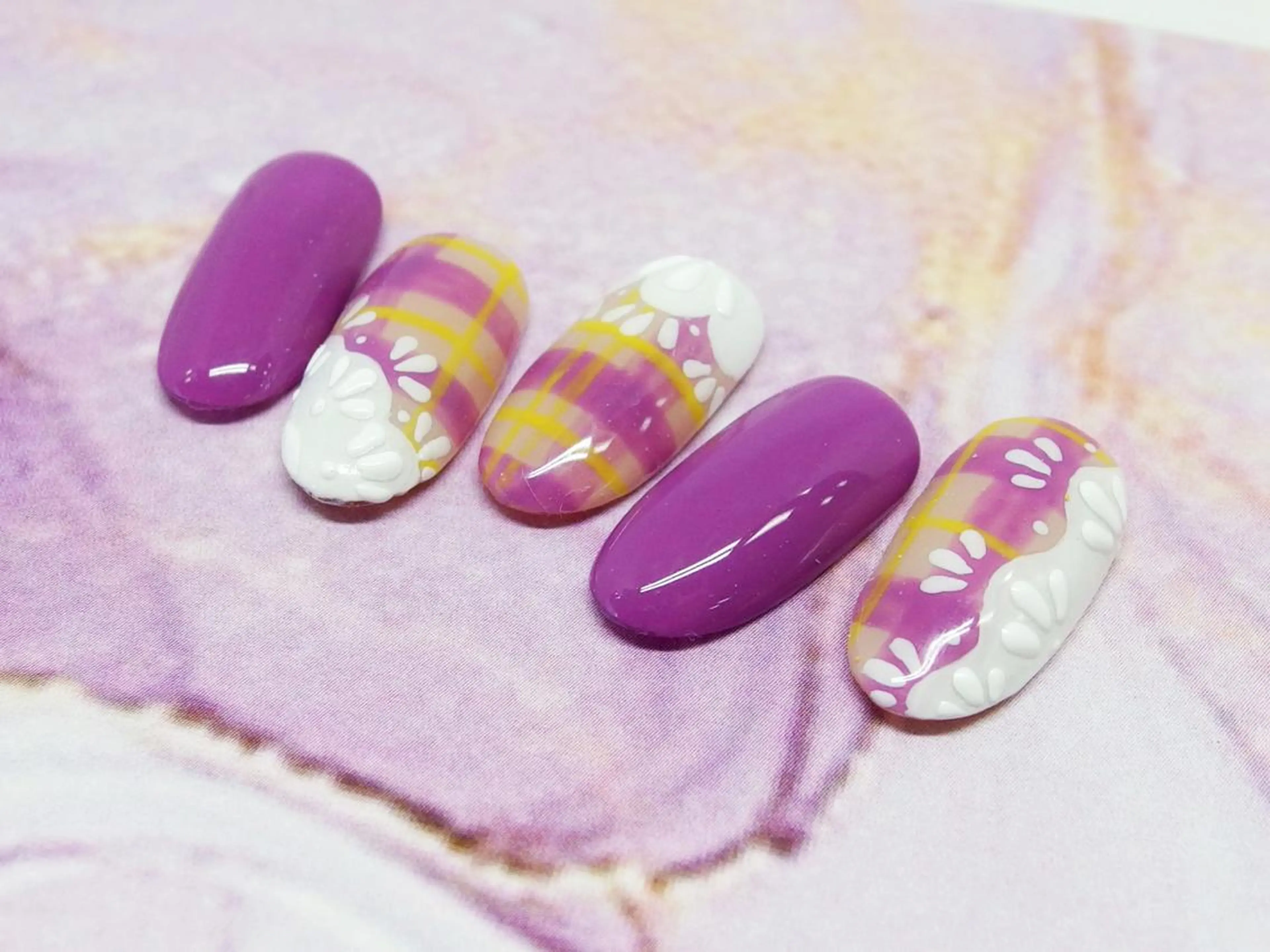 ネイル ハンドネイル ティーエヌ 金山駅東口店のネイルデザイン