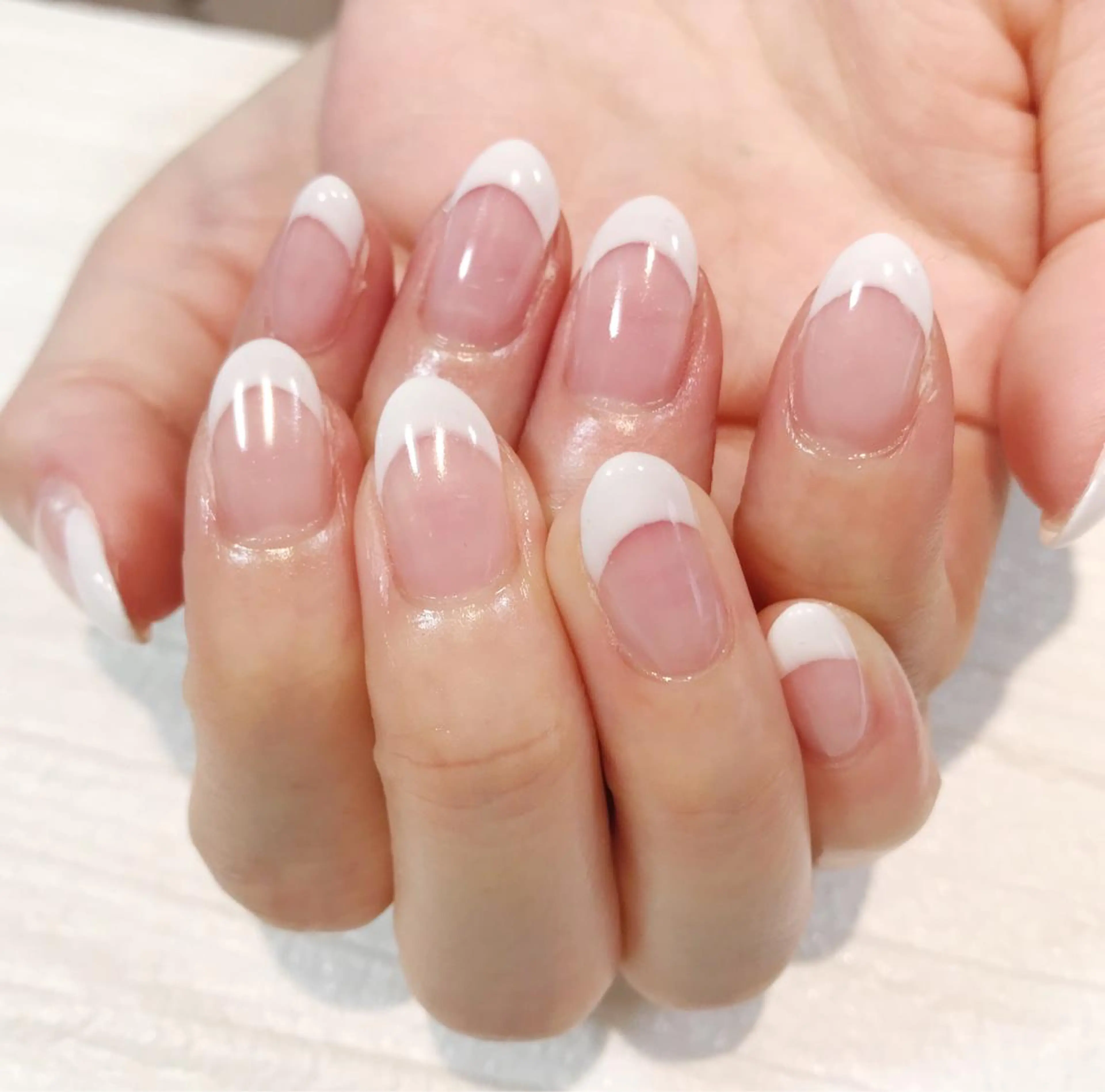ネイル クリアネイル フレンチネイル NAILSALON AMULEのネイルデザイン