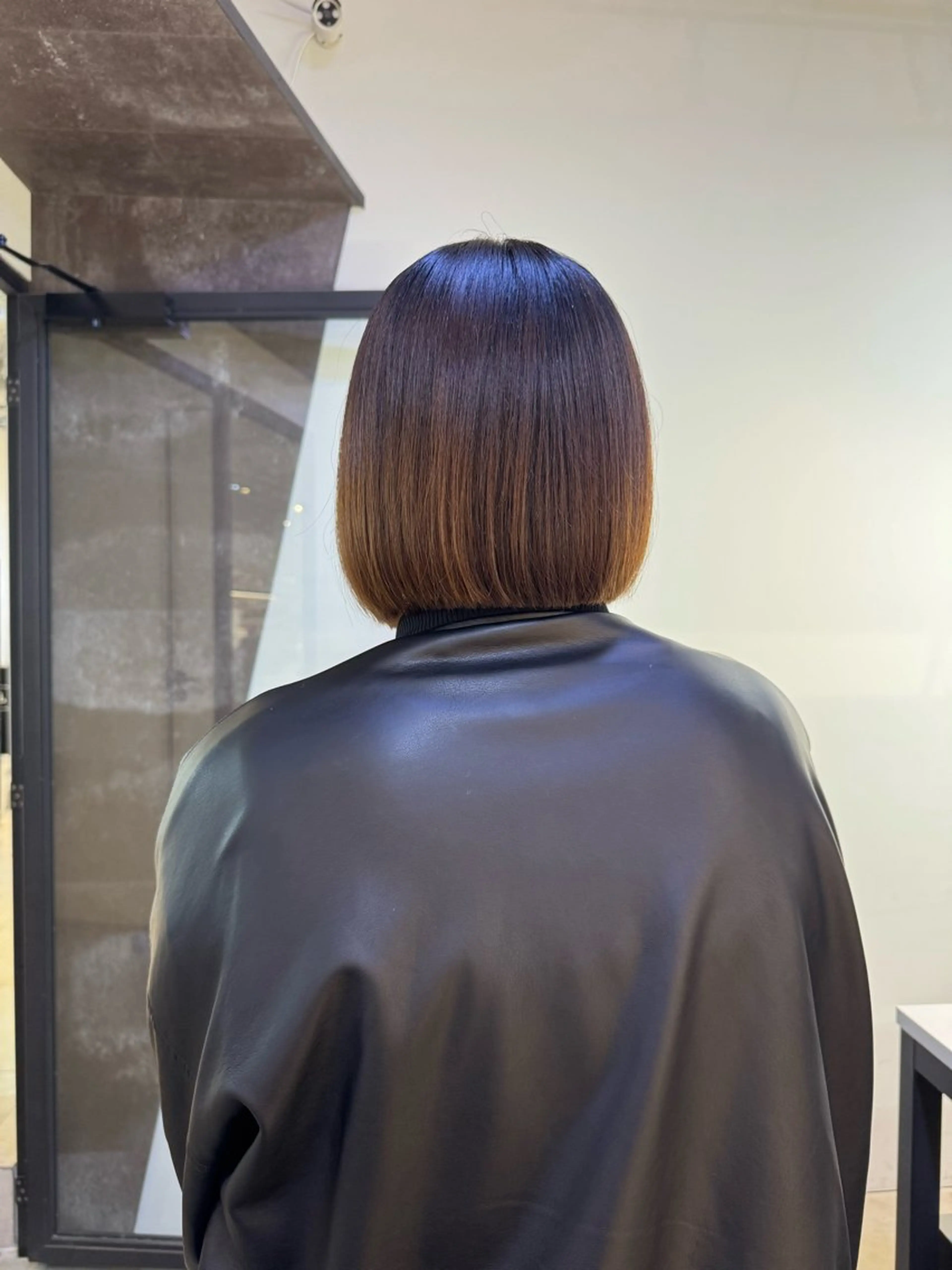 SEAM所属・詩音 ／札幌美容師のヘアスタイル