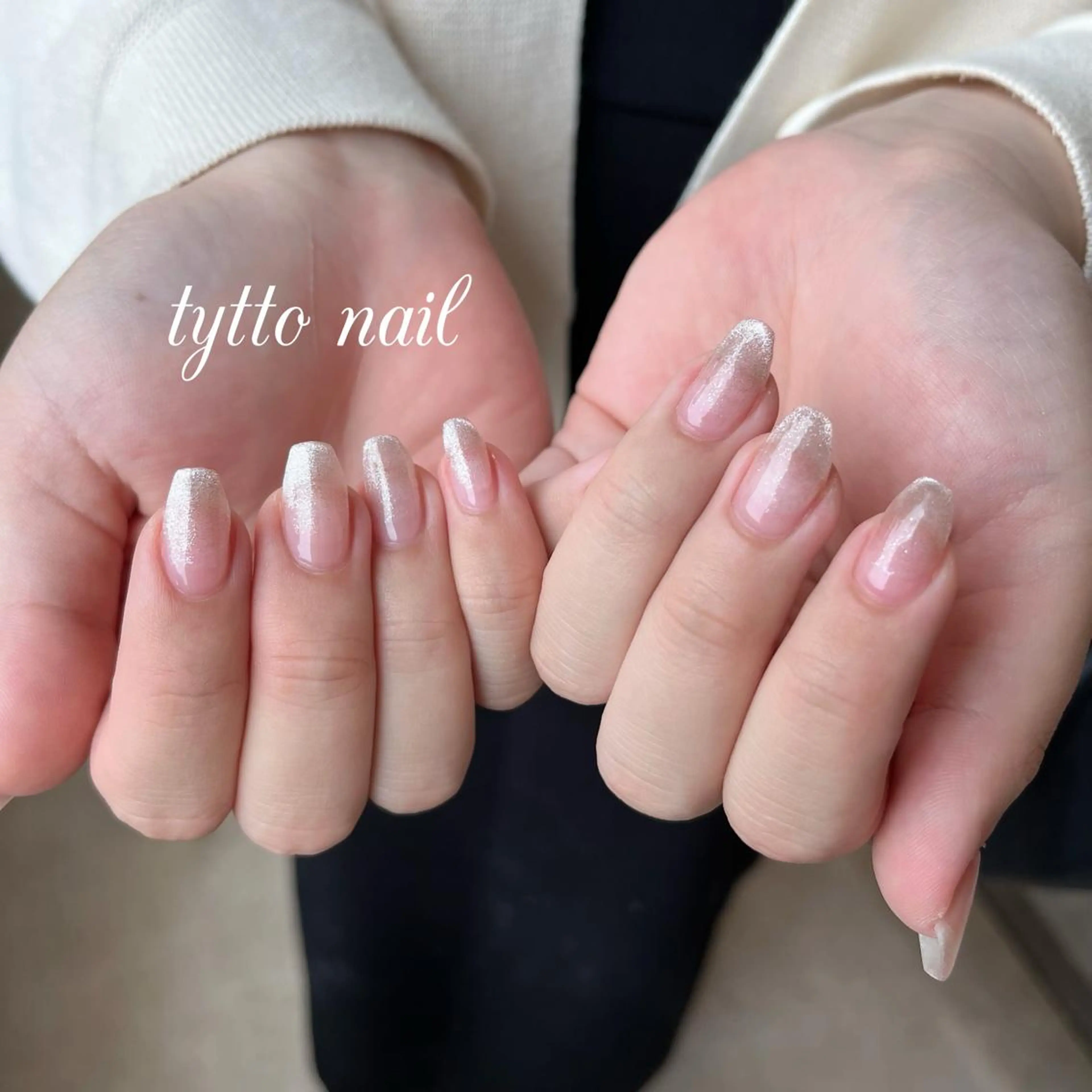 ネイル グラデーション キラキラネイル マグネットネイル オフィスネイル シンプルネイル ハンドネイル tytto nail ❤︎‪‪eri‪‪のネイルデザイン