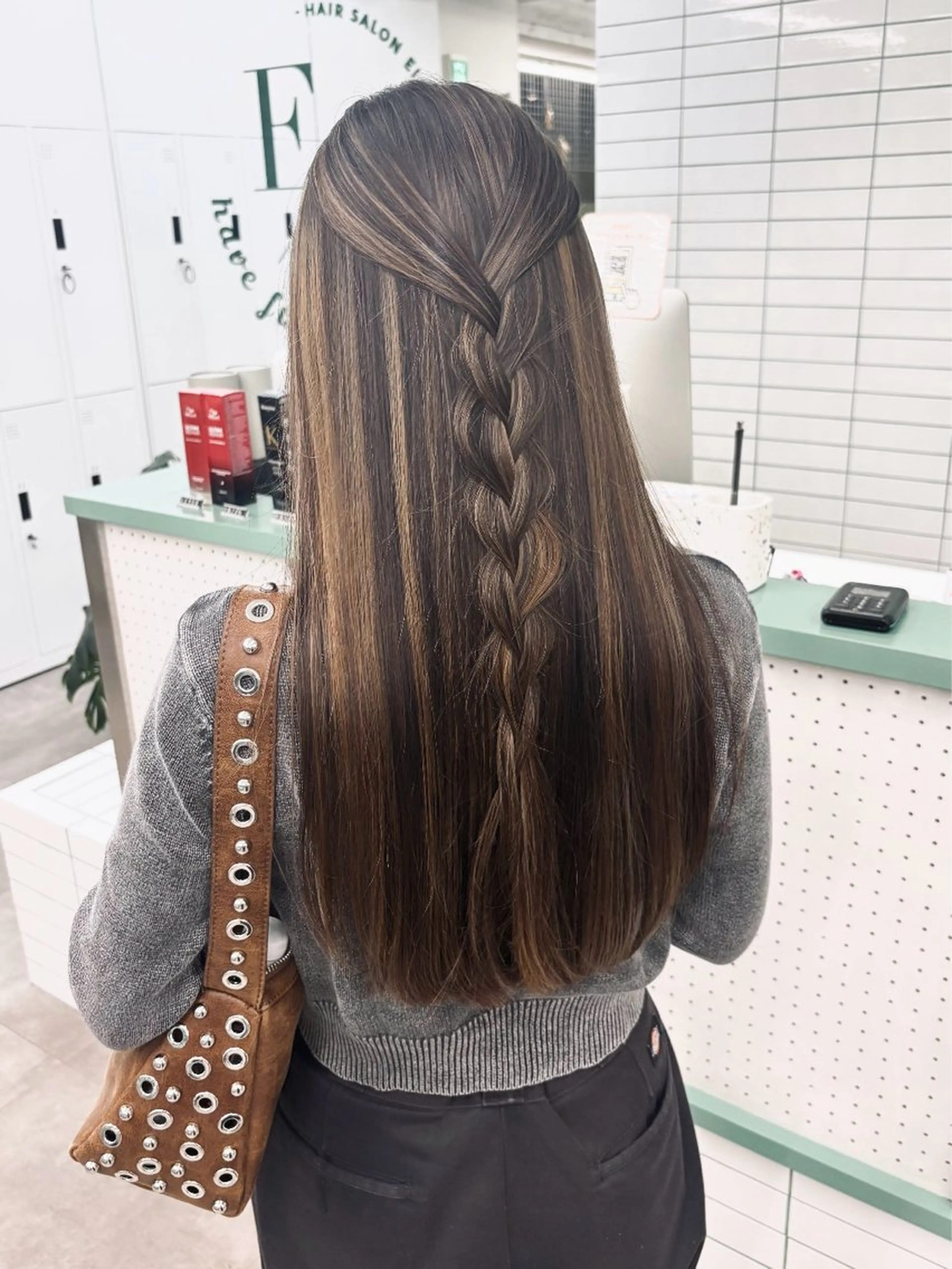 ロング ハイライト カット ヘアカラー トリートメント Ⓜ︎iyu🌊/海外 風ハイライト特化のヘアスタイル