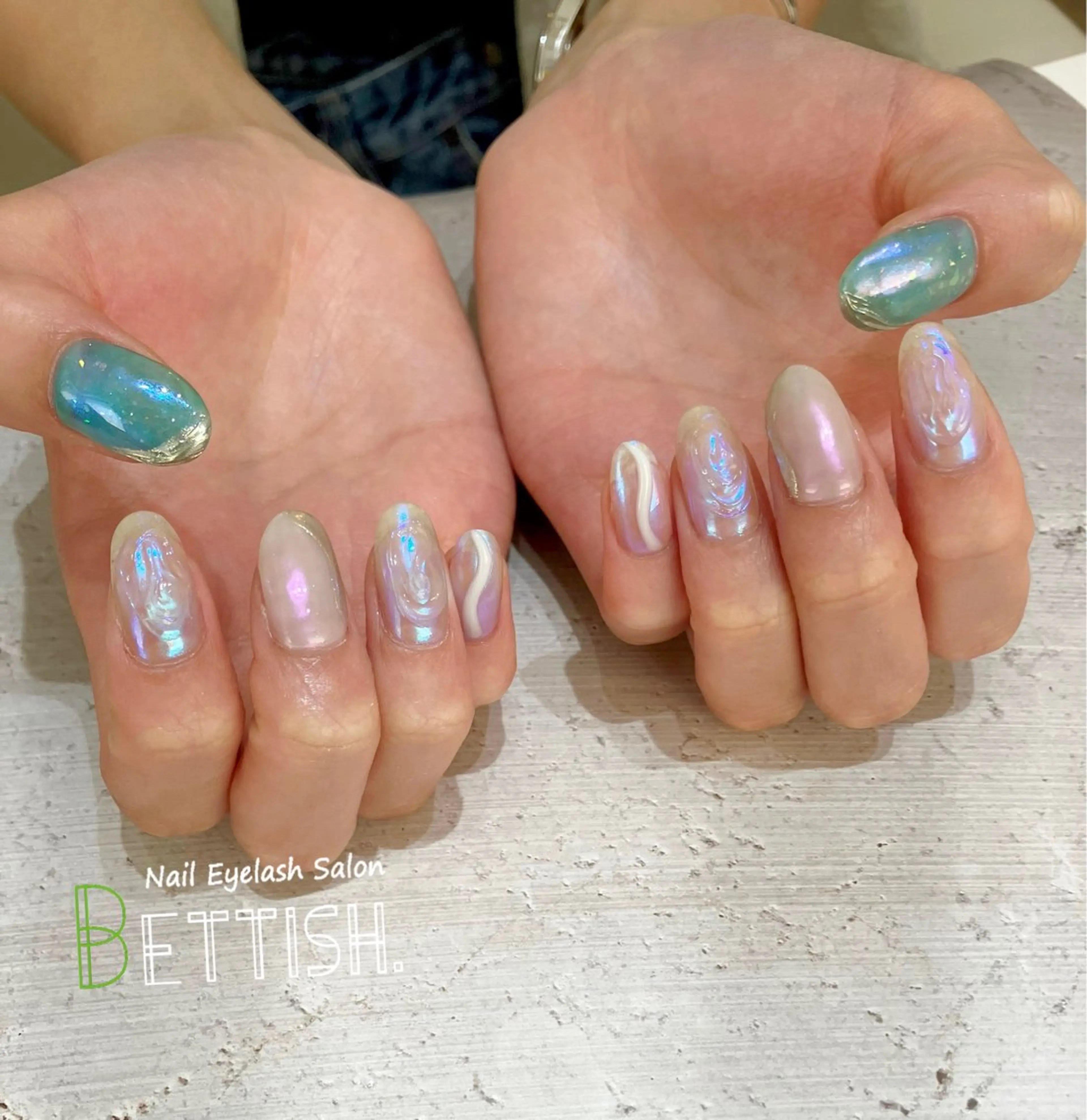 ネイル オーロラネイル キラキラネイル ハンドネイル BETTISH. KUMIKO☺︎︎のネイルデザイン