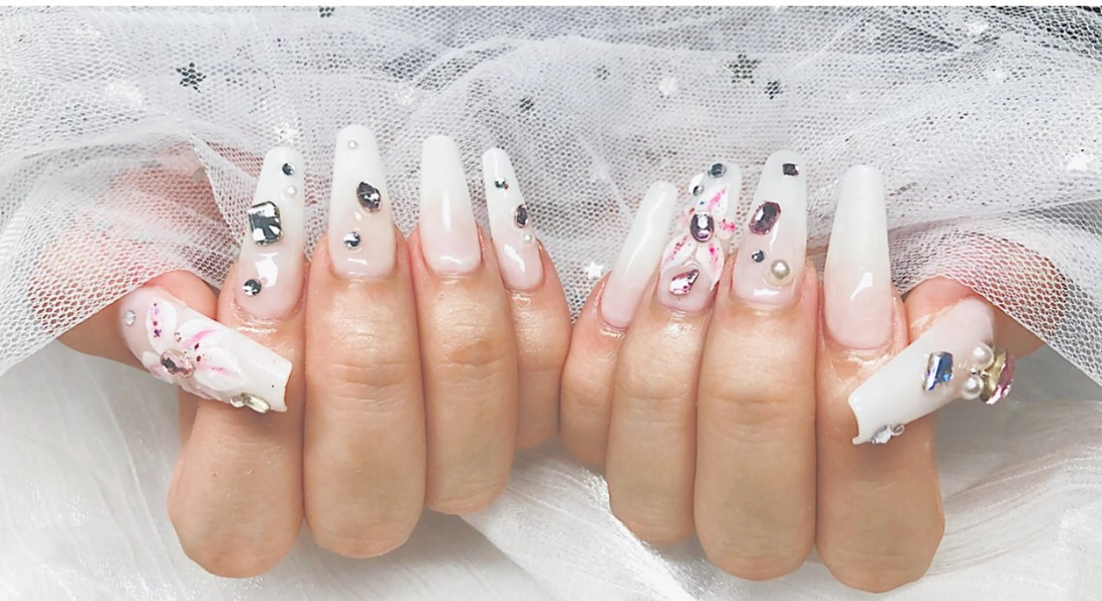 🎀持ち込みデザインやア-ト放題コ-ス💐💐の写真