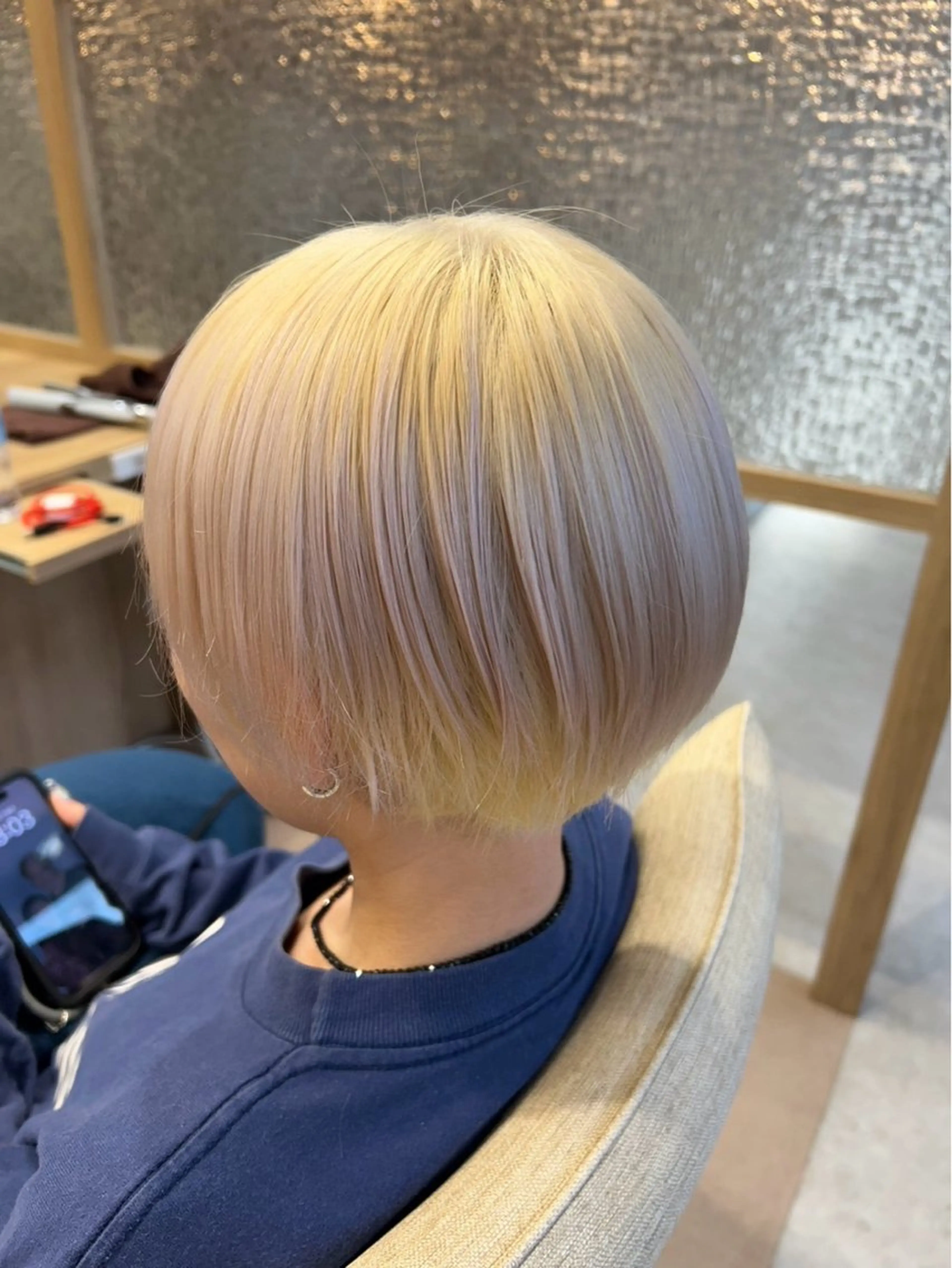 ショート カラー ハイトーン/推しカラ ー⛓💜ゆららのヘアスタイル