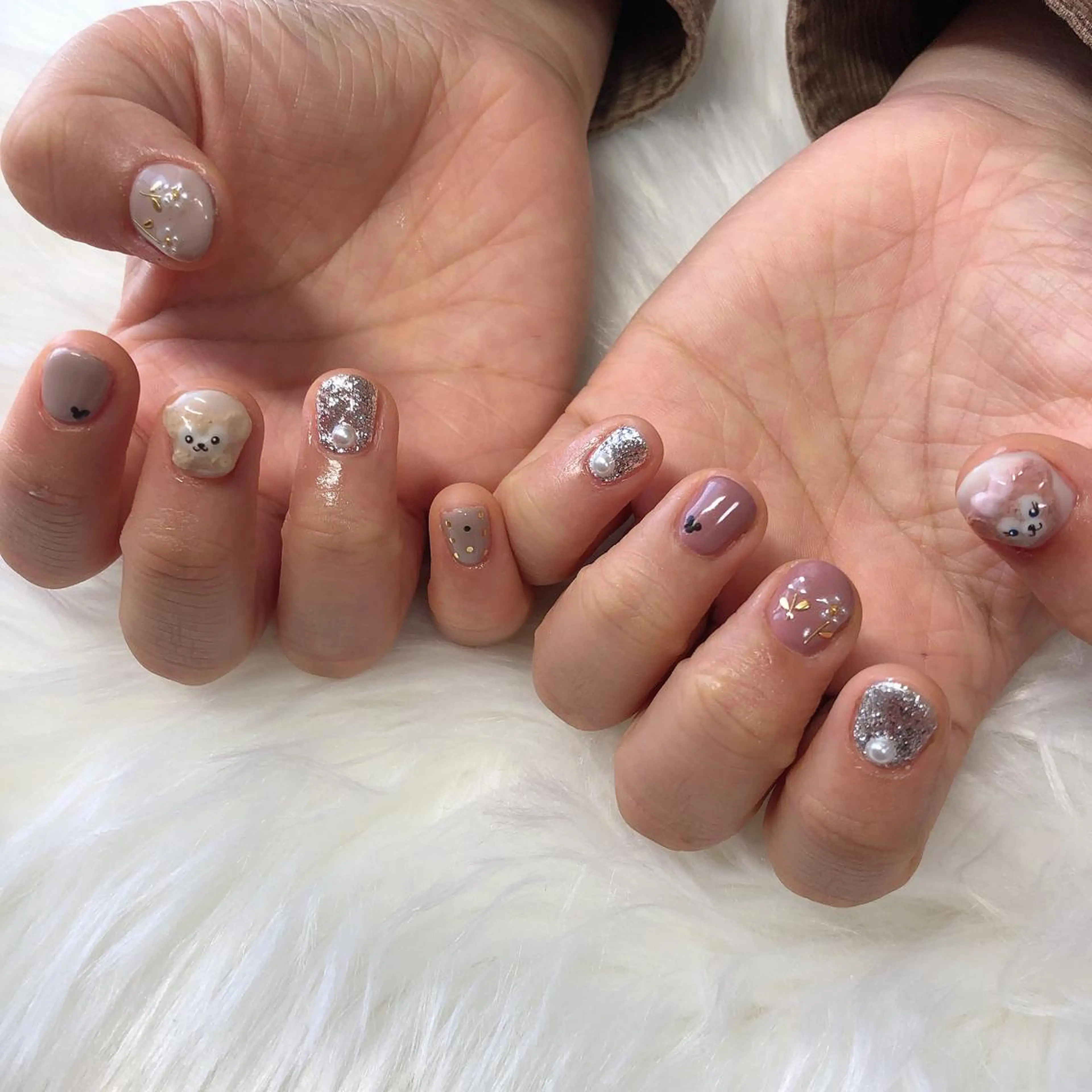 ネイル 西岡 杏のネイルデザイン