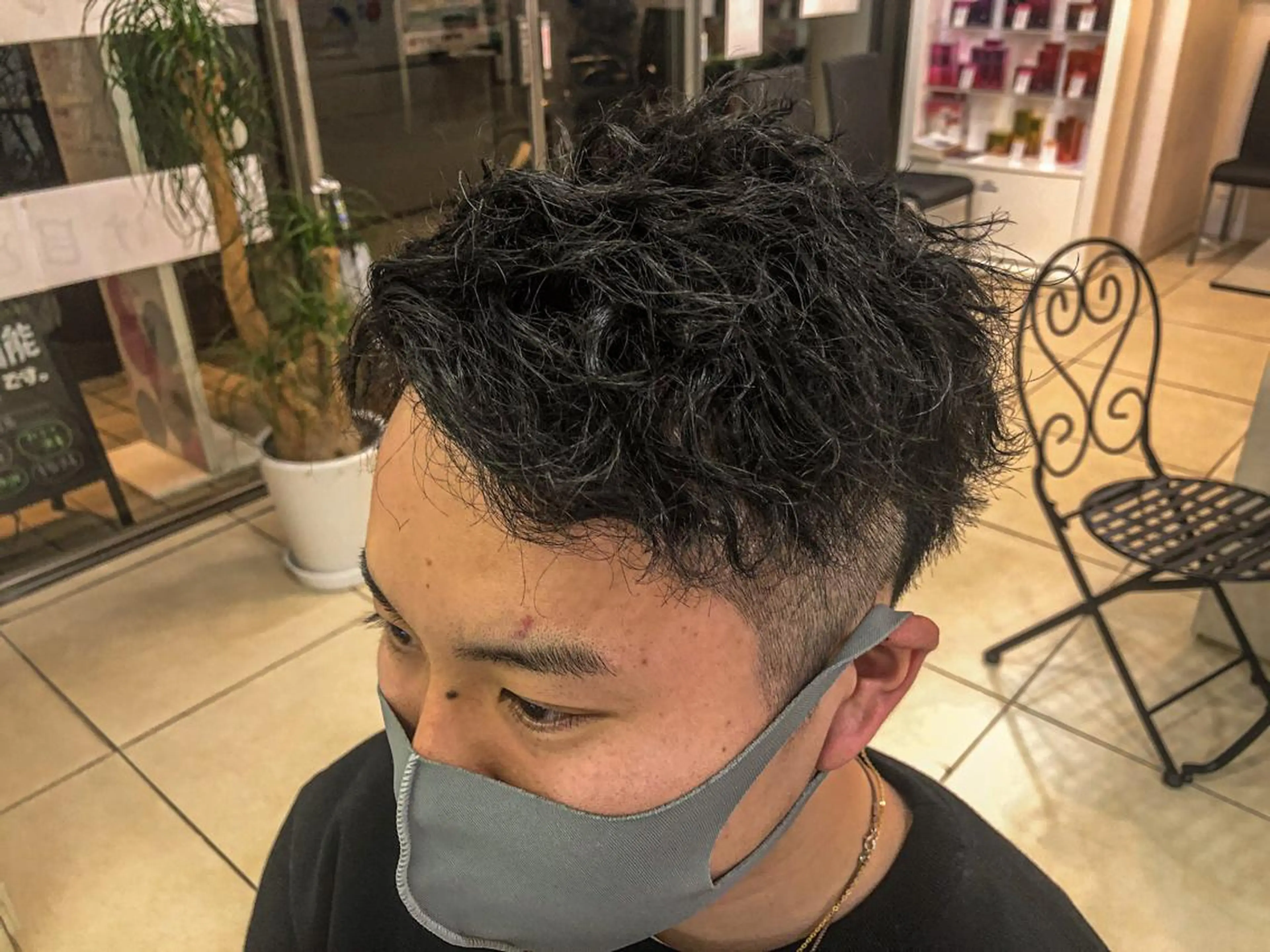 ショート パーマ メンズ ショートヘア カット パーマ 韓国風メンズ/毛流れ ヘアなら須田龍世のヘアスタイル