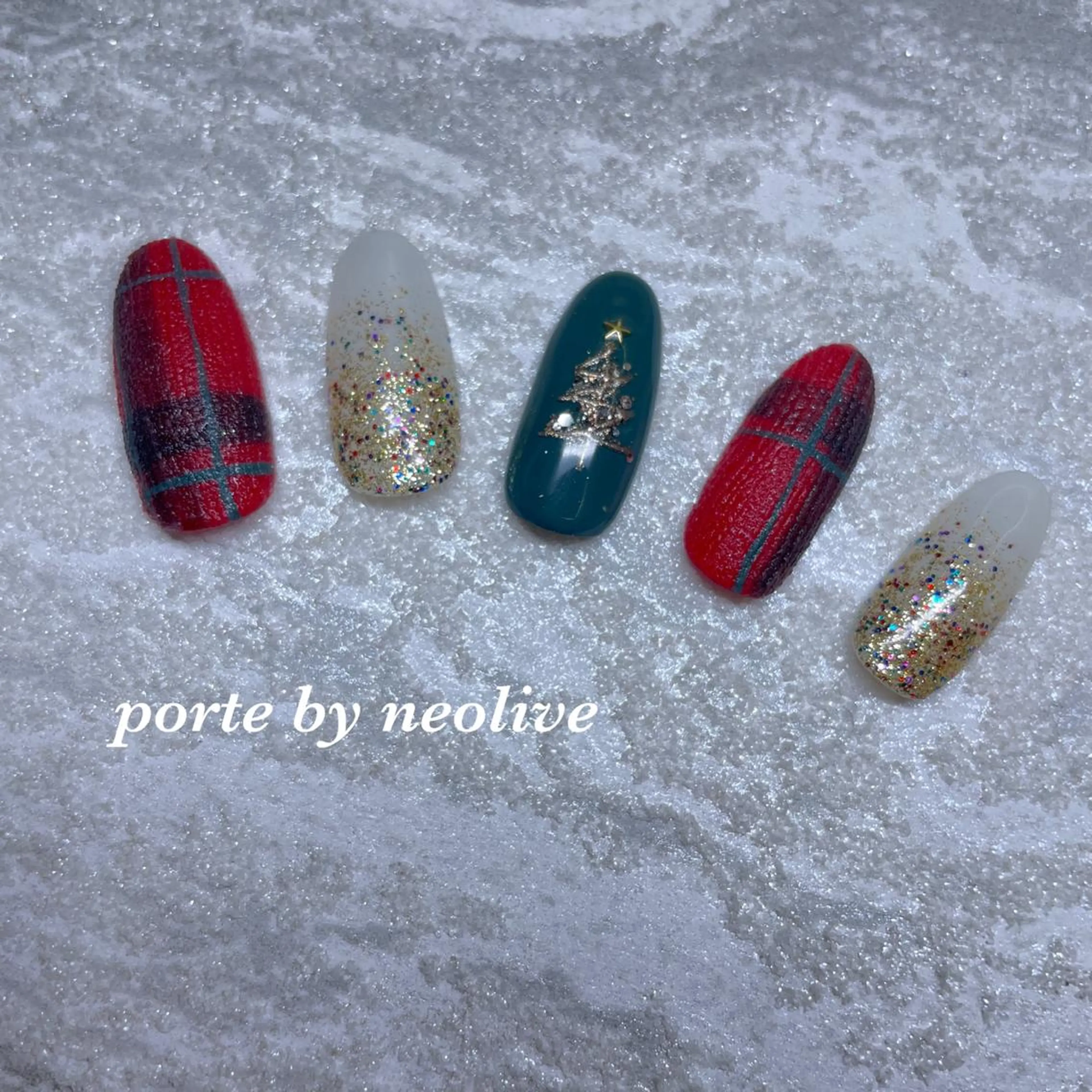 ネイル nail Eclat所属・志賀野 美喜のネイルデザイン