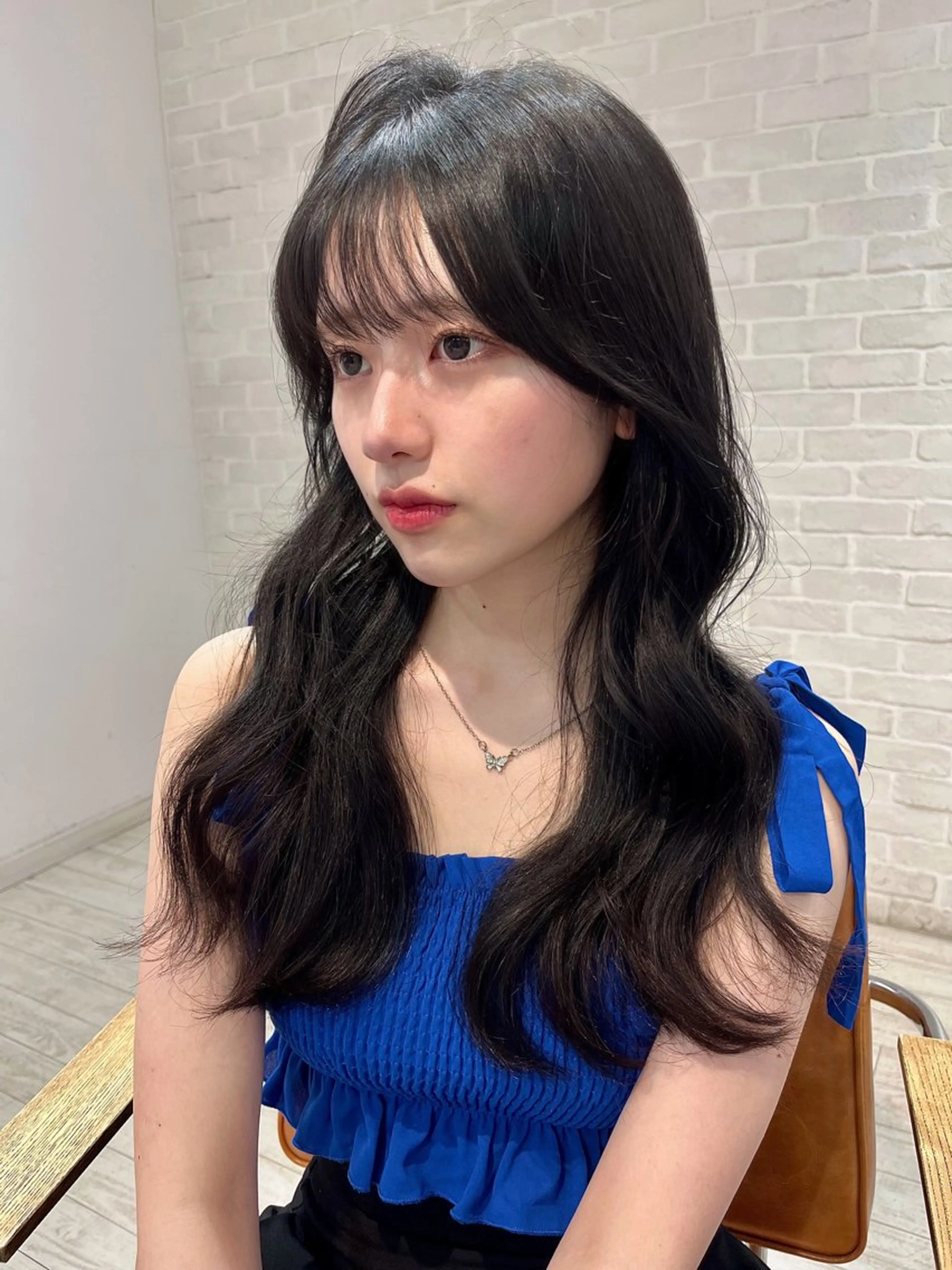 ロング カラー くびれヘア 顔まわりレイヤー 韓国風ヘア レイヤーカット カット トリートメント 【韓国ヘア×透明感 カラー】笹谷 莉未のヘアスタイル