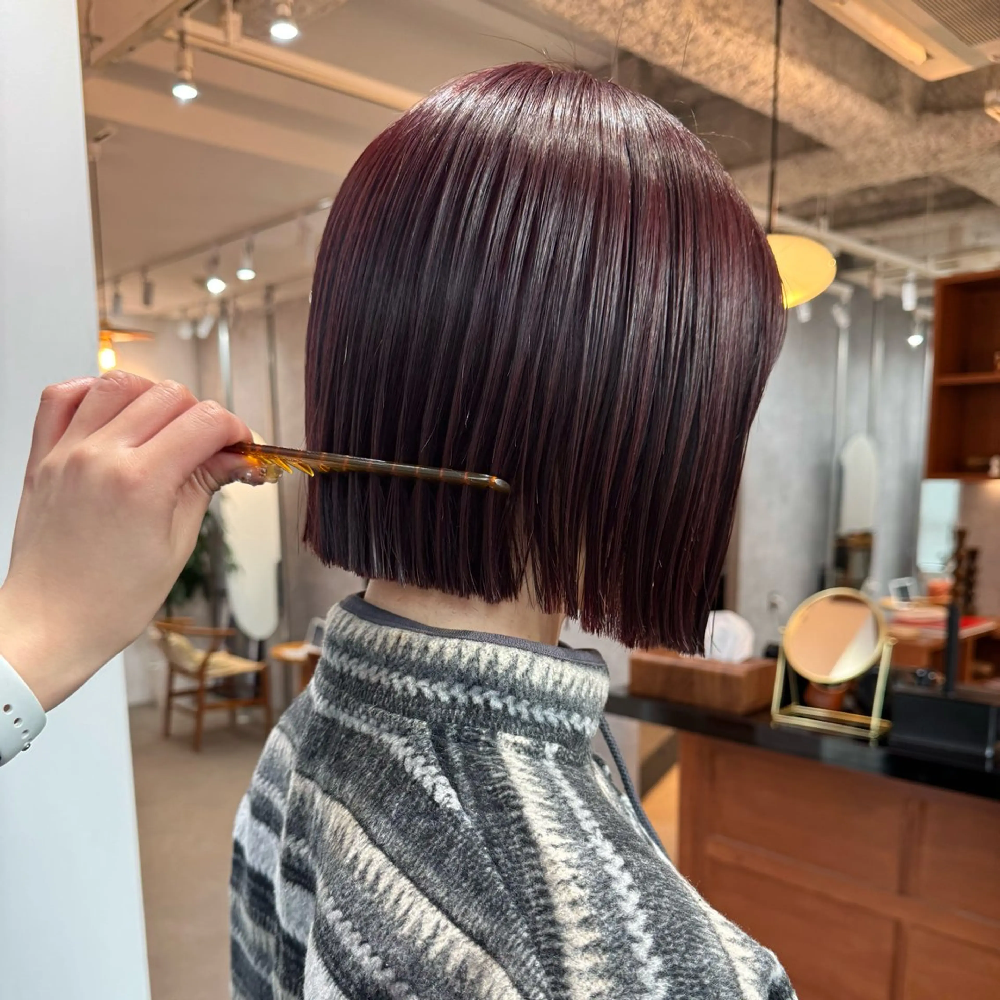 ショート benji名駅店所属・透け感カラー/ momo🦕🌱のヘアスタイル