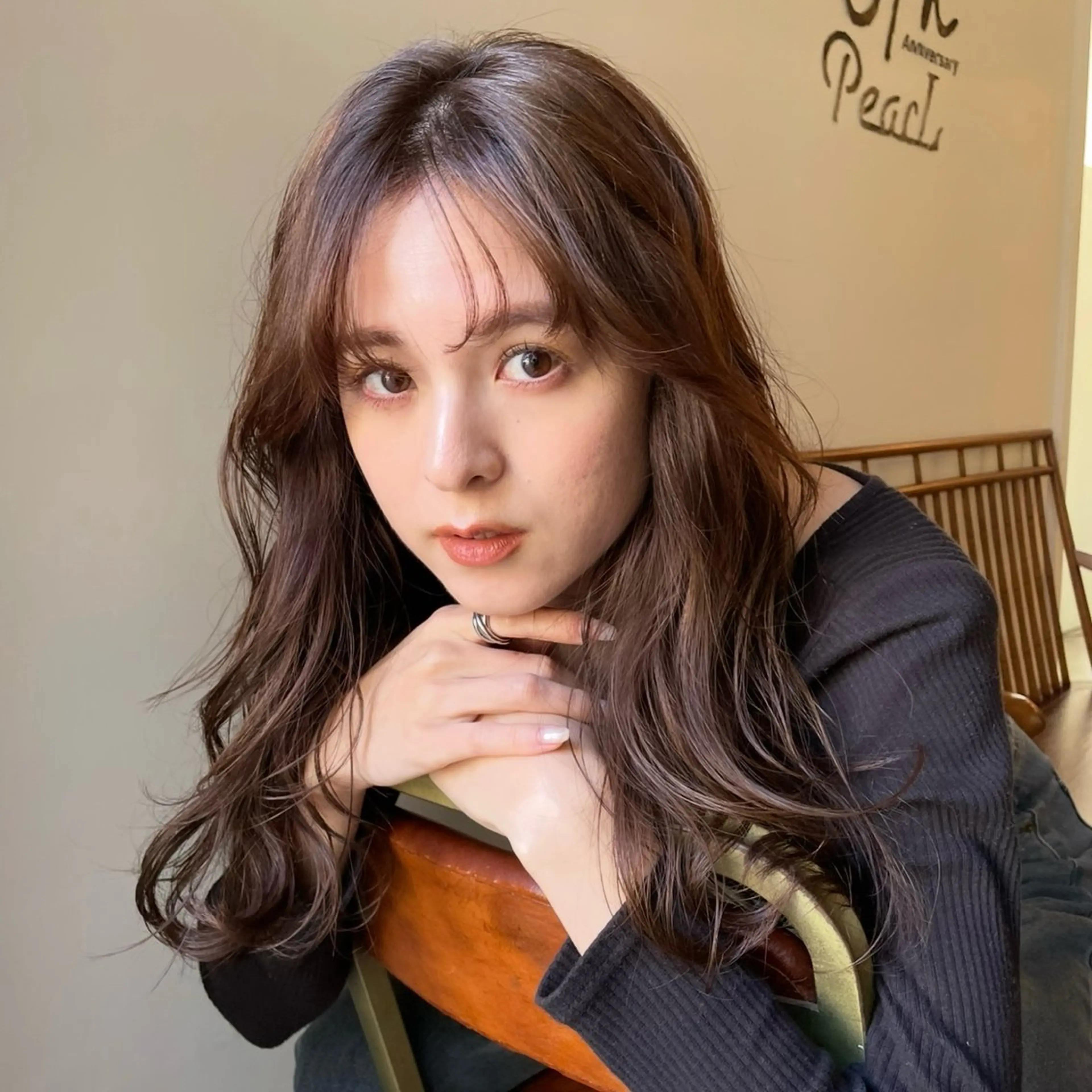 🇰🇷シースルーバングカット✂️＋ 🇰🇷韓国風艶カラー ✨+ ケアトリートメント(シャンプーブロー込み)の写真