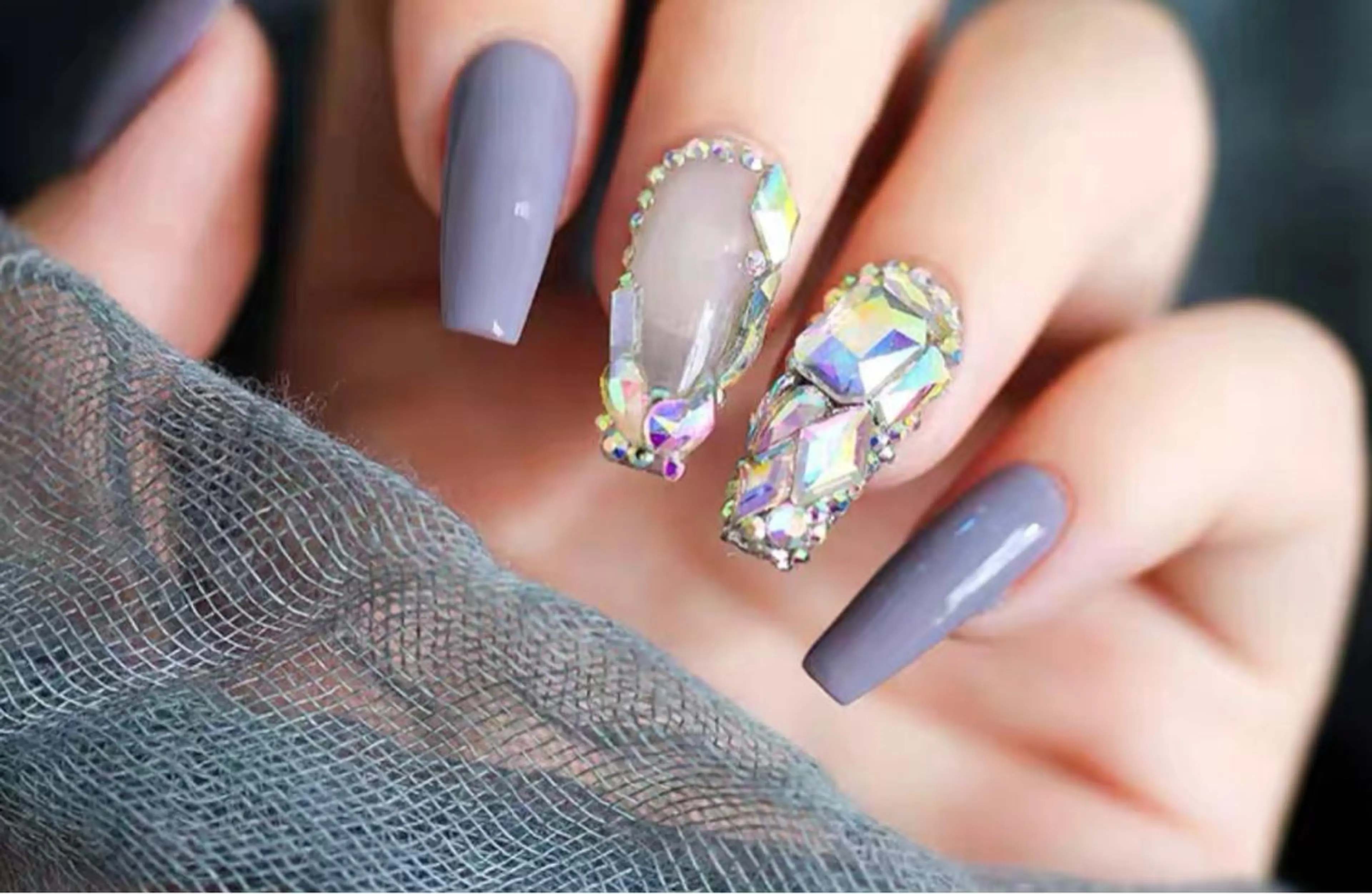 💅Hand つけ放題【ソフトオフ無料/4本つけ放題】持ち込みデザインOK¥6,380の写真