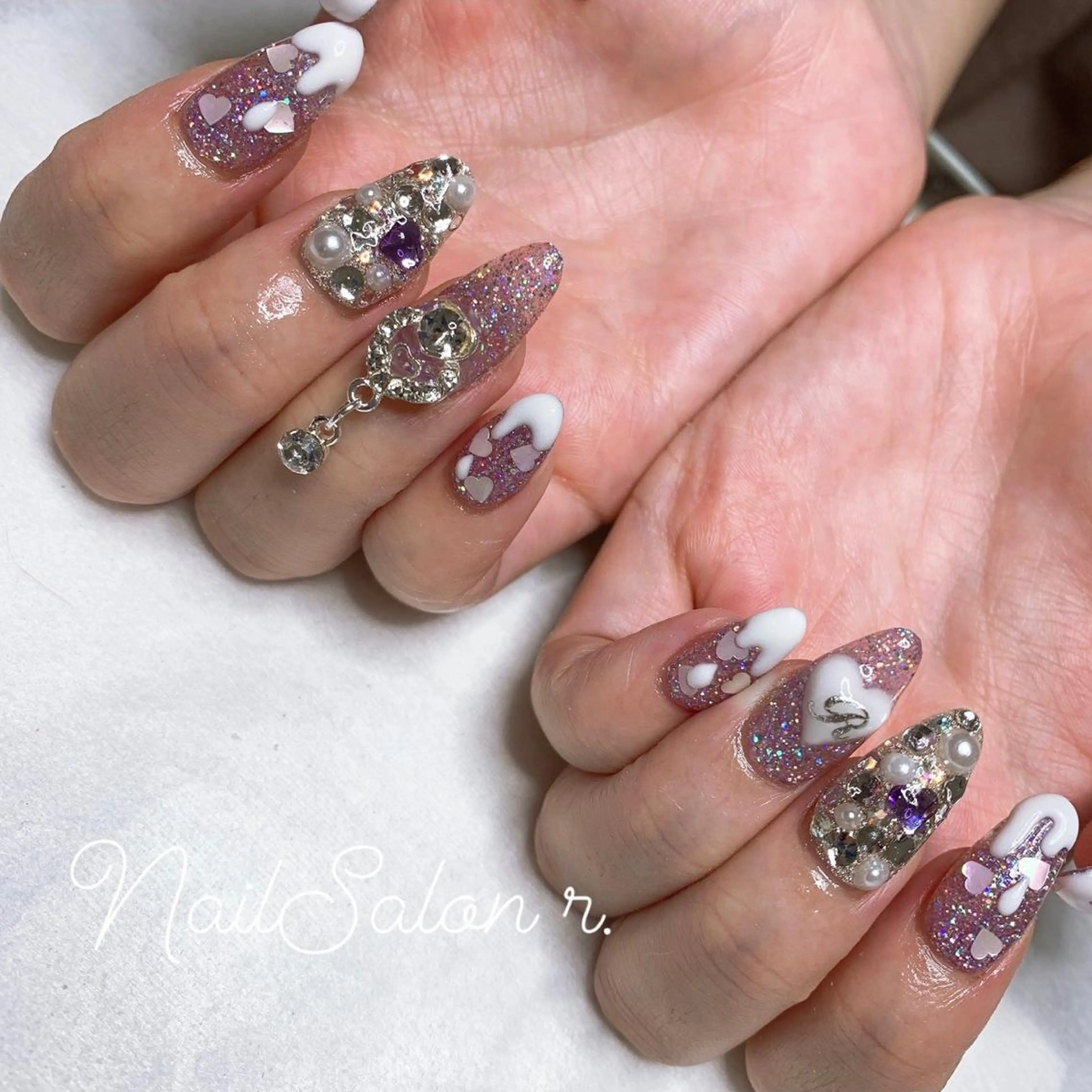 ネイル ハンドネイル Nailsalon r.のネイルデザイン