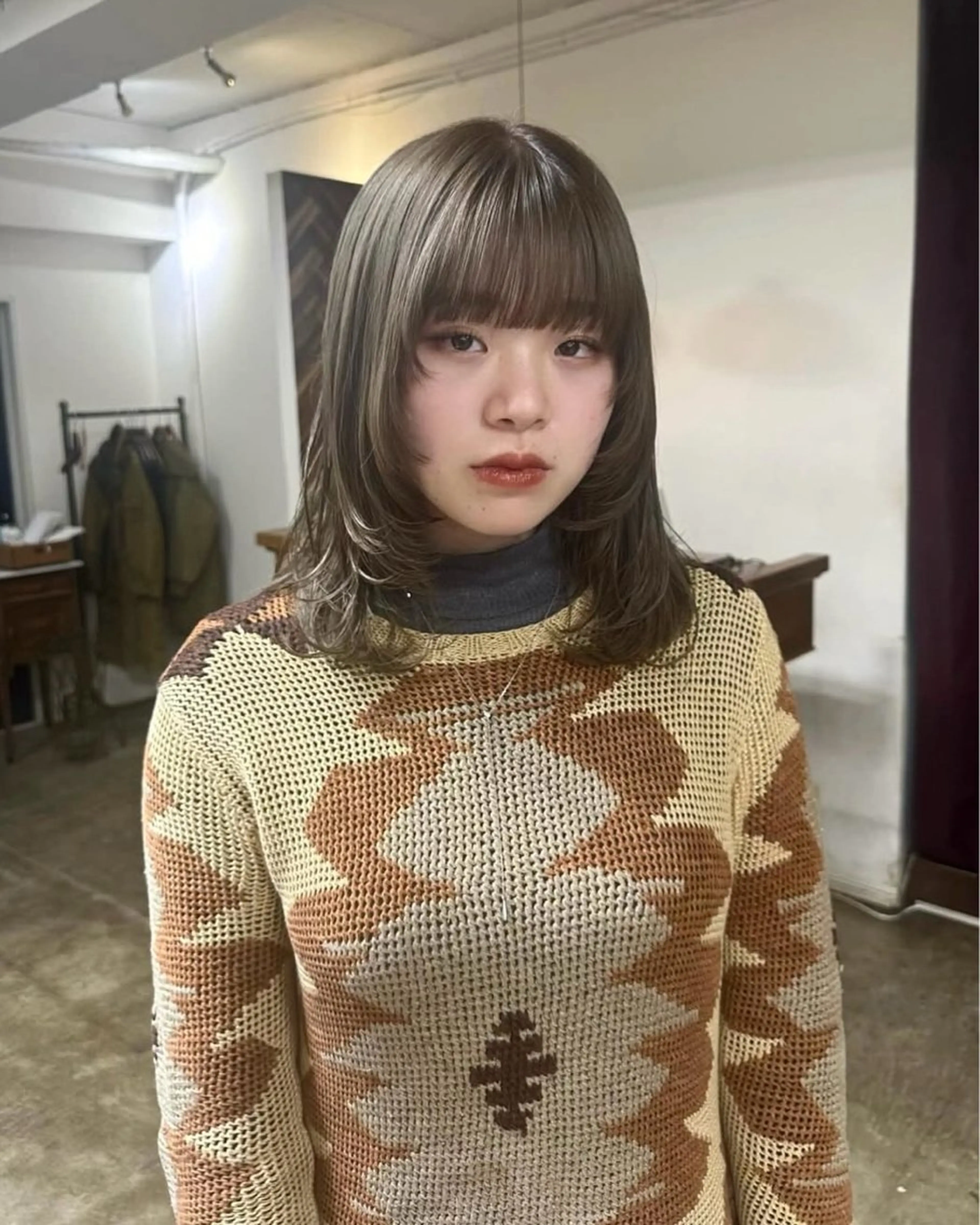 ミディアム レイヤーカット カット トリートメント NAGISA 🎀透明感カラー🎀のヘアスタイル