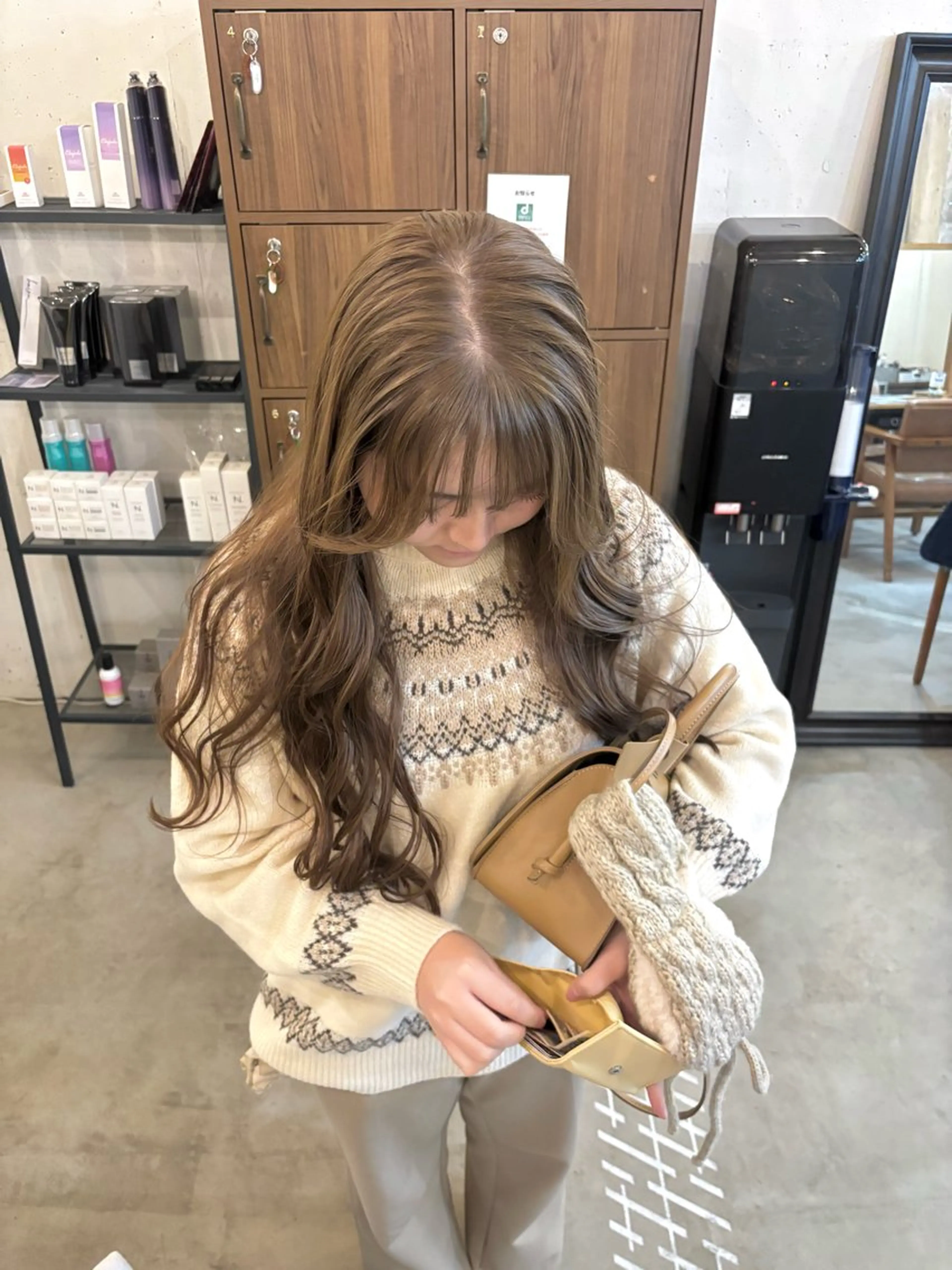 【大人気❕】🫧カット＋ライトニングケアダブルカラー＋内部補修Tr＋ミズリゼTr＋リファUFB🫧の写真