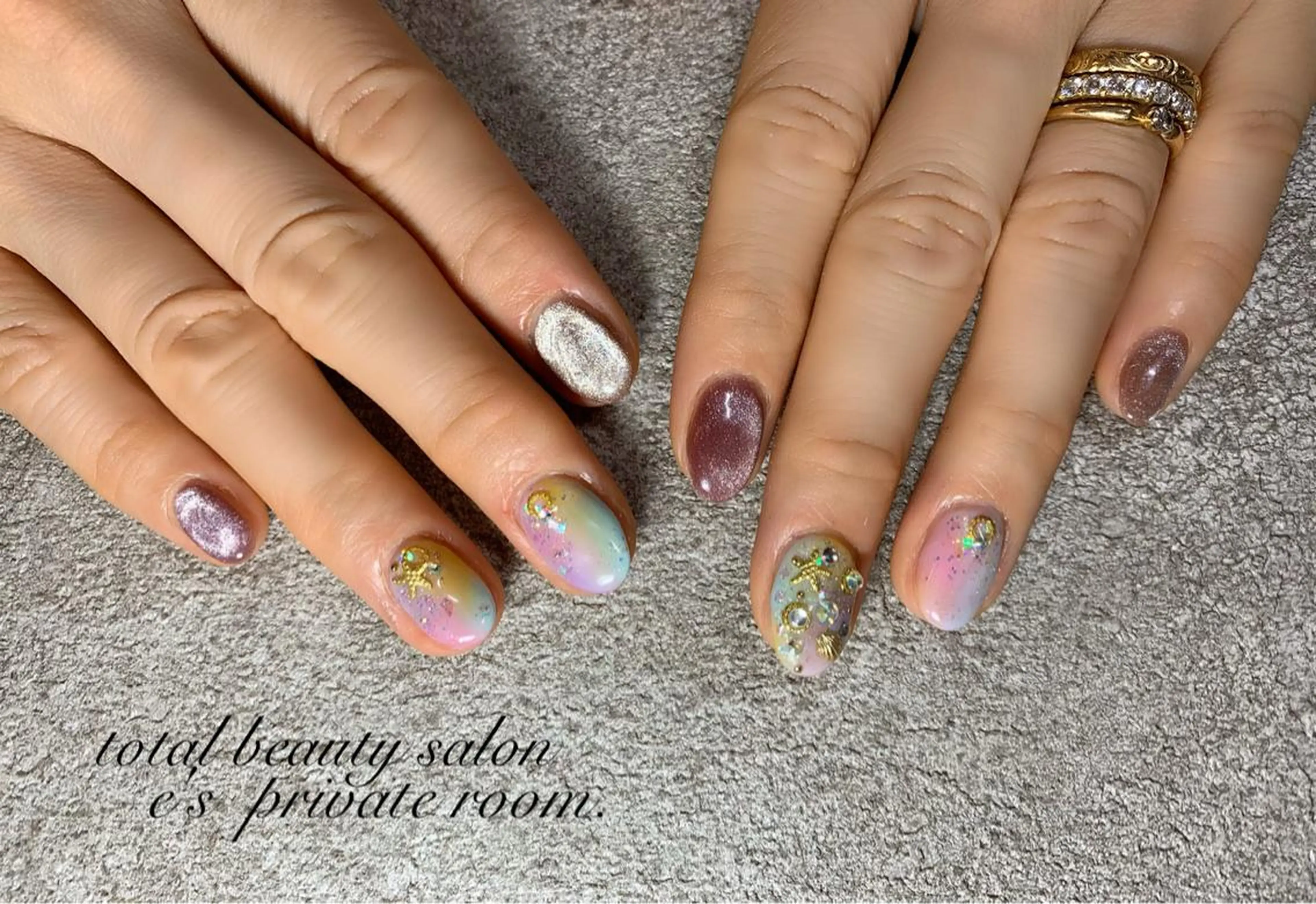 ネイル LAVISH nail salonのネイルデザイン