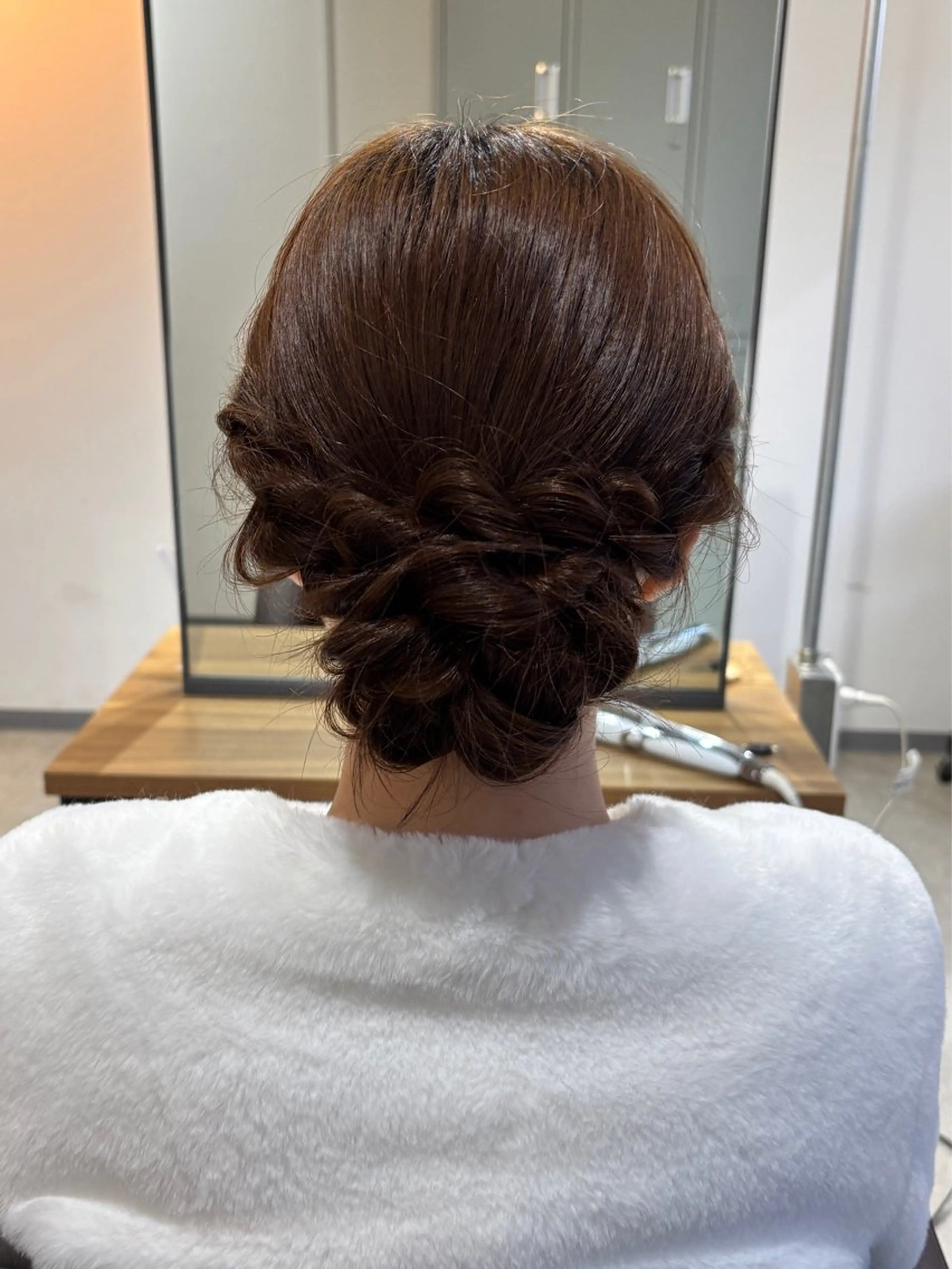 ヘアアレンジ ブリーチカラー🤍 髪質改善🌟のヘアスタイル