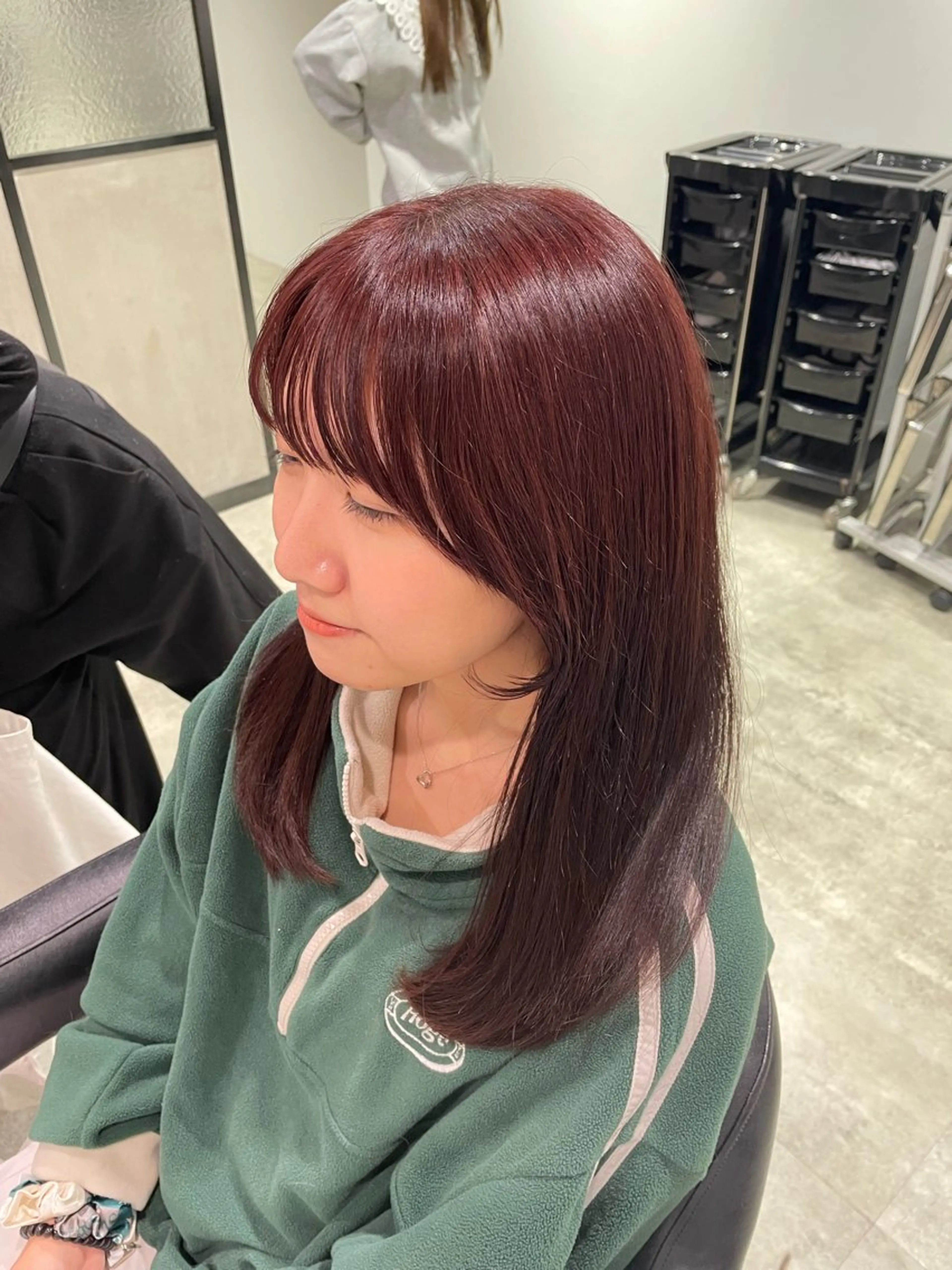 ロング カラー 吉川沙知 /ナチュラルカラーのヘアスタイル