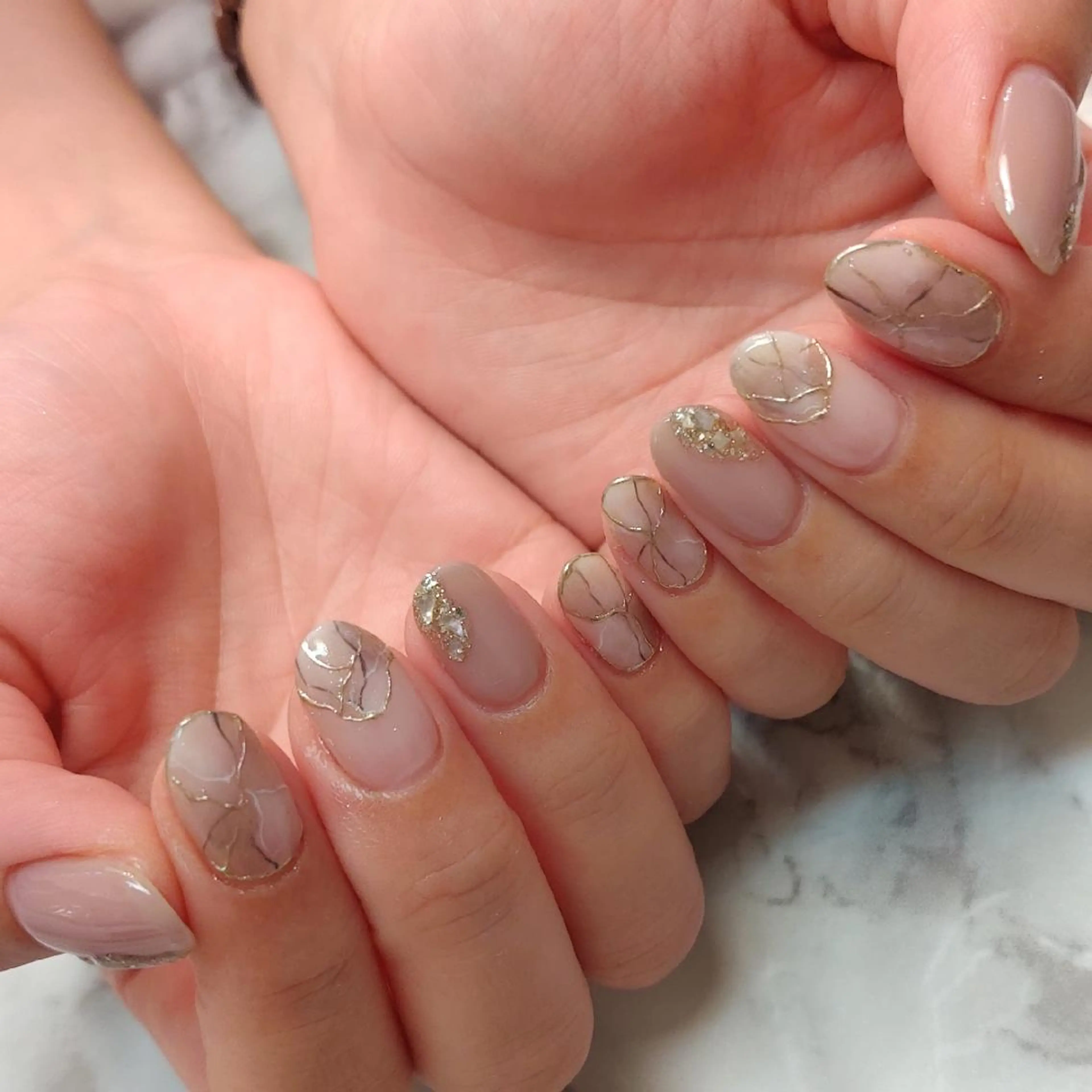 ネイル 大理石ネイル(マーブル) ジェヌインネイル 河内のネイルデザイン