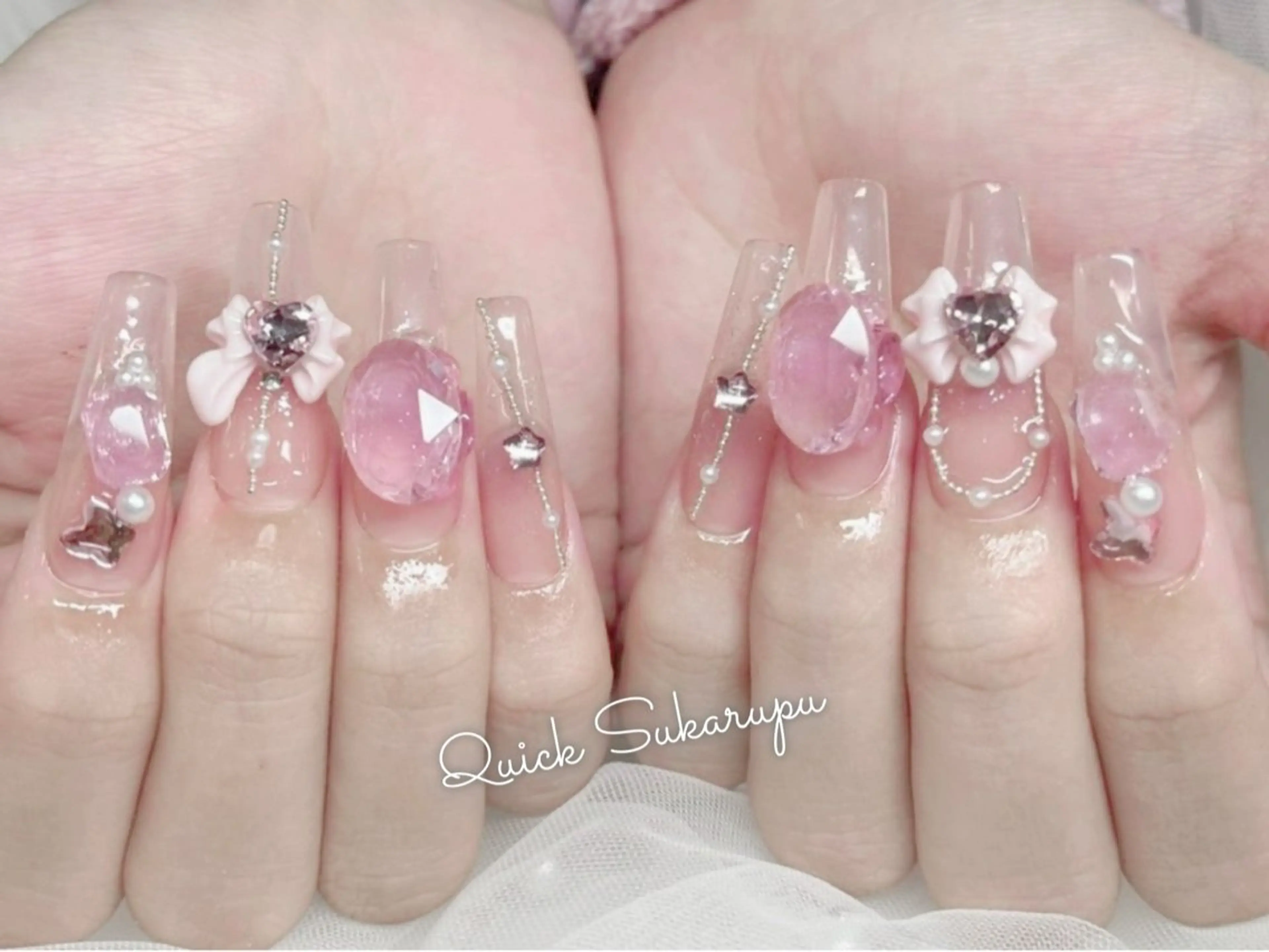 ネイル Quick Sukarupu 新宿店所属・澤田 あれのネイルデザイン