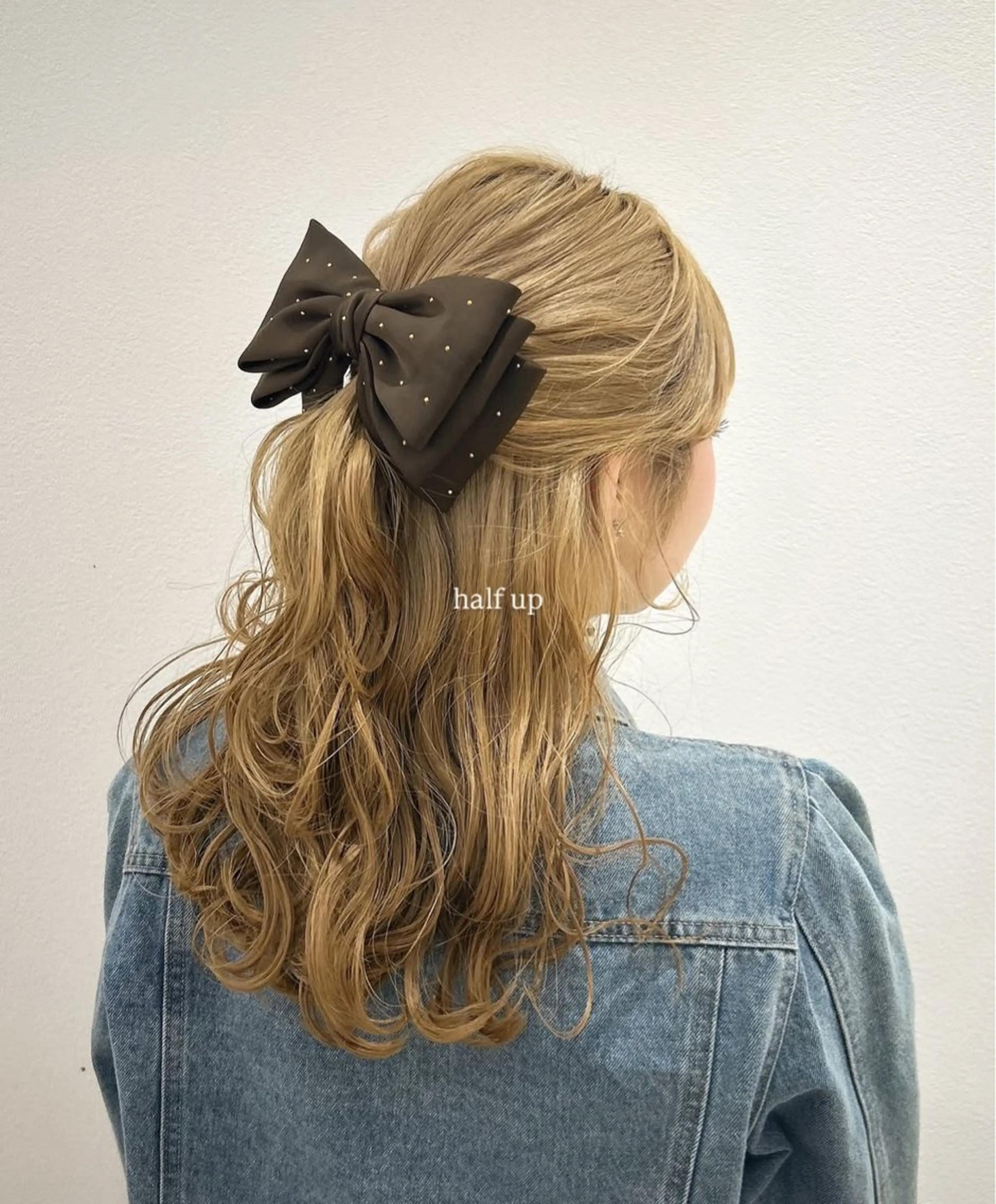 ヘアアレンジ ヘアセット アレンジカラー モデル🎀yuuiのヘアスタイル