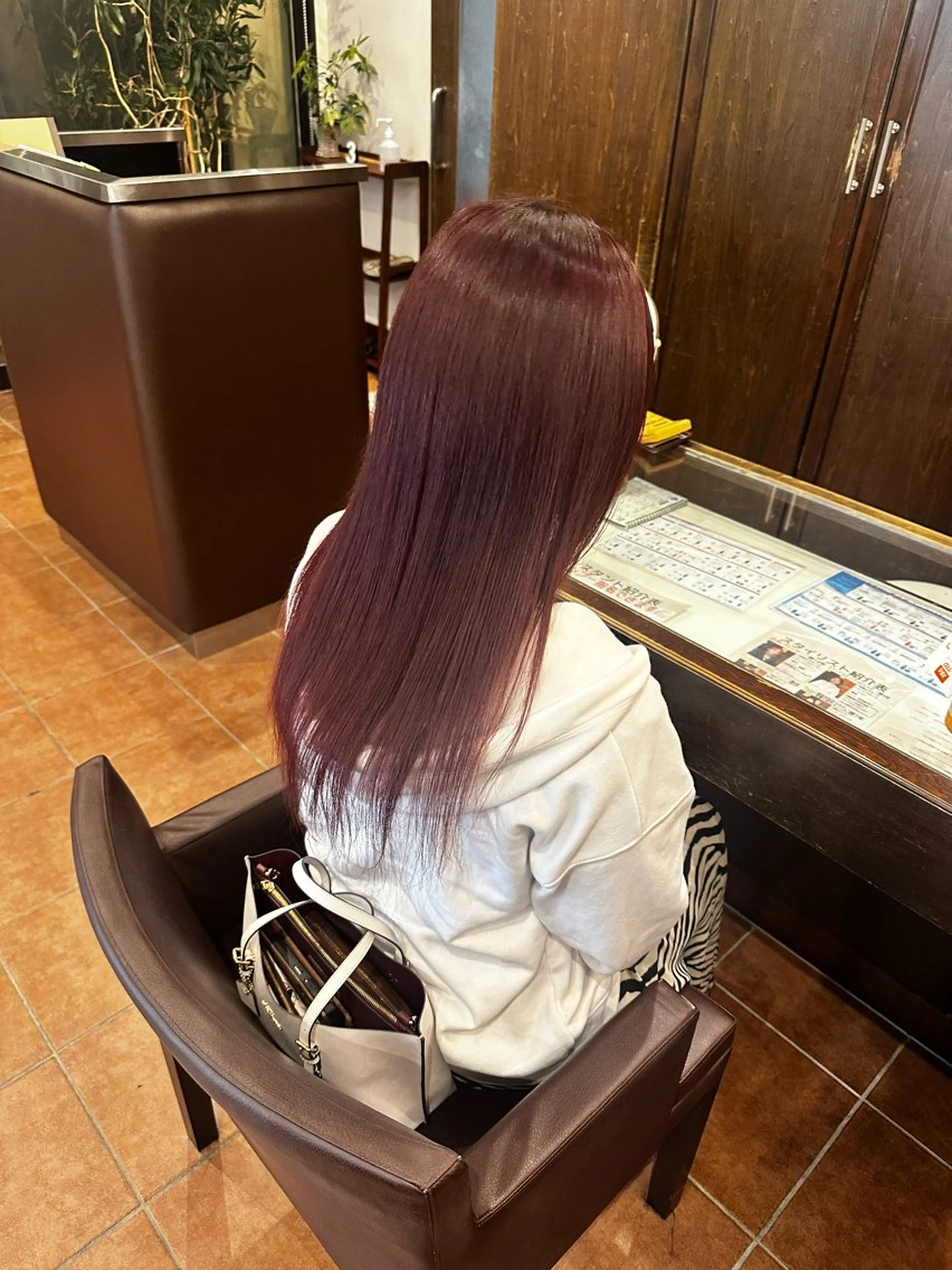 ロング カラー 和田 楓のヘアスタイル