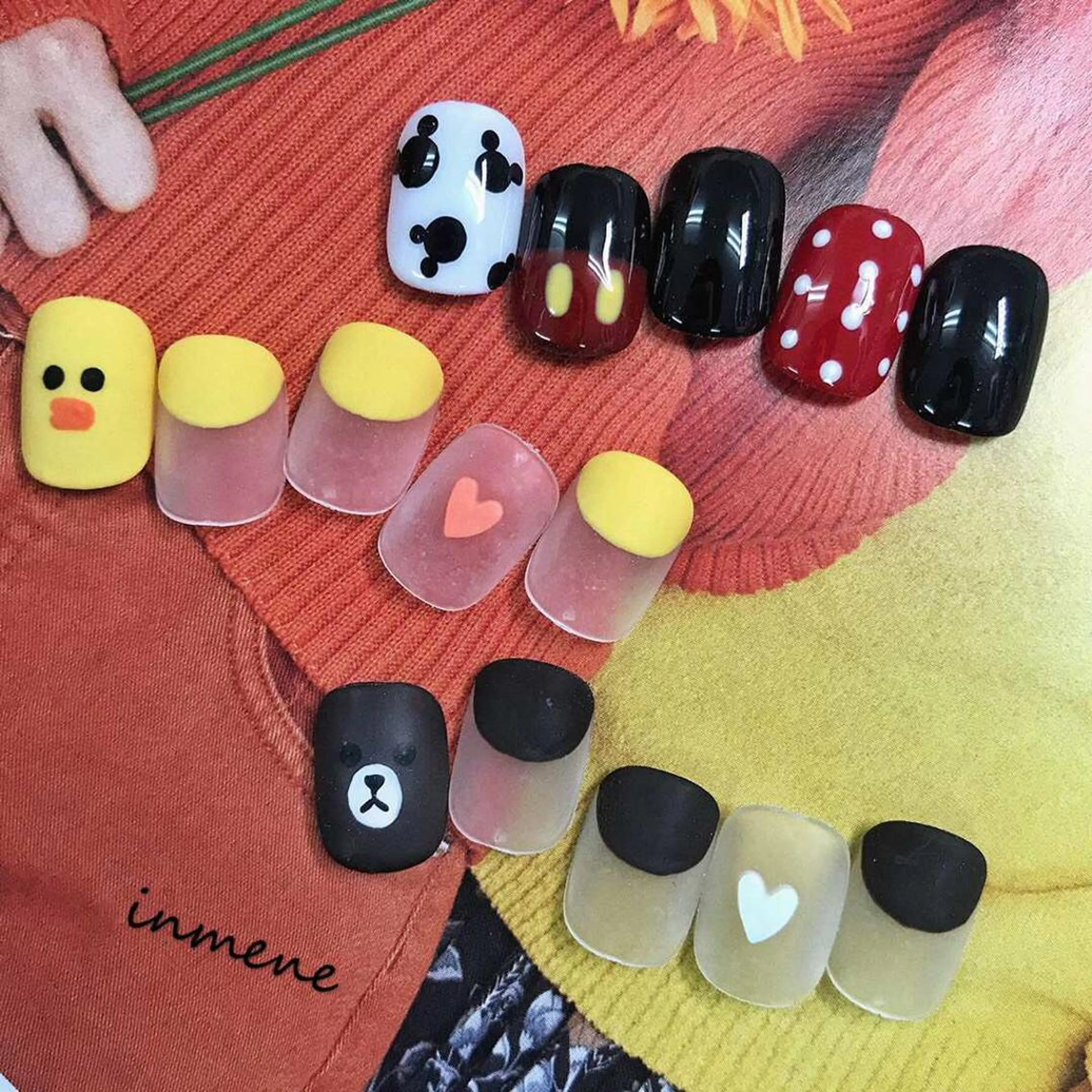 ネイル IN MENE所属・IN MENEのネイルデザイン