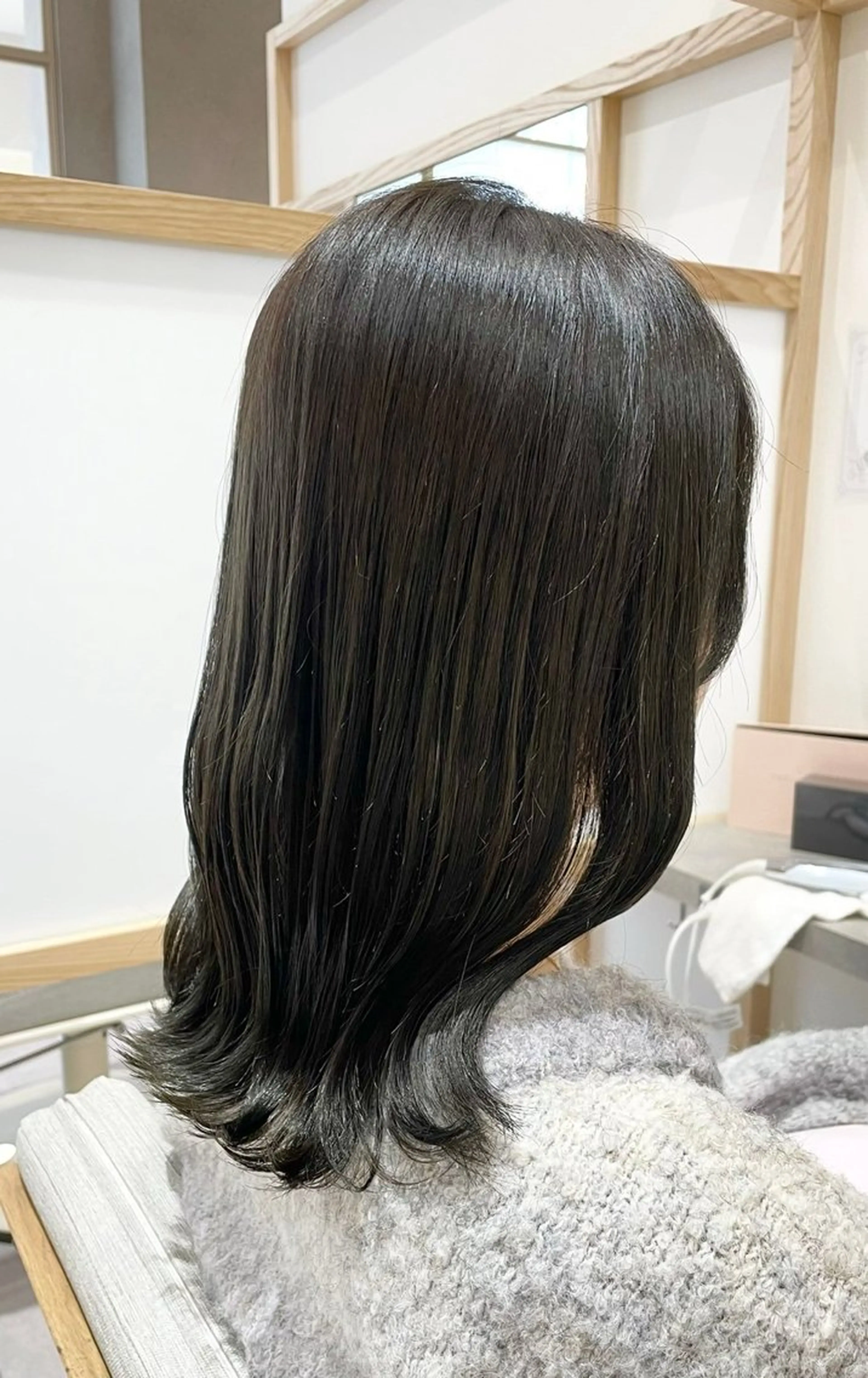 ミディアム spin hair socola塚口店所属・spin hair SOCOLA塚口のヘアスタイル