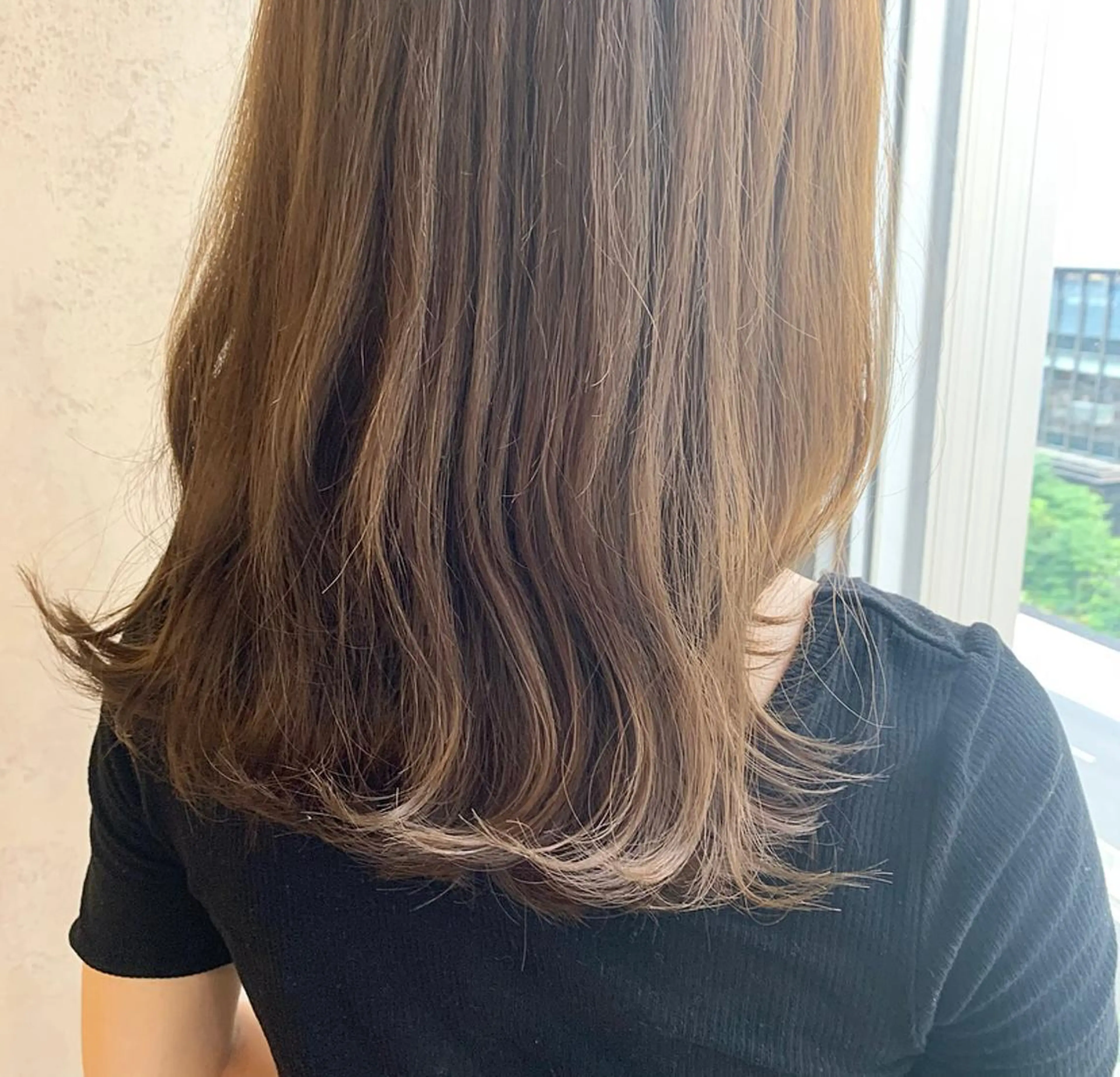 ミディアム カット ヘアカラー トリートメント 小顔カット/韓国 カラー🌙shikiのヘアスタイル