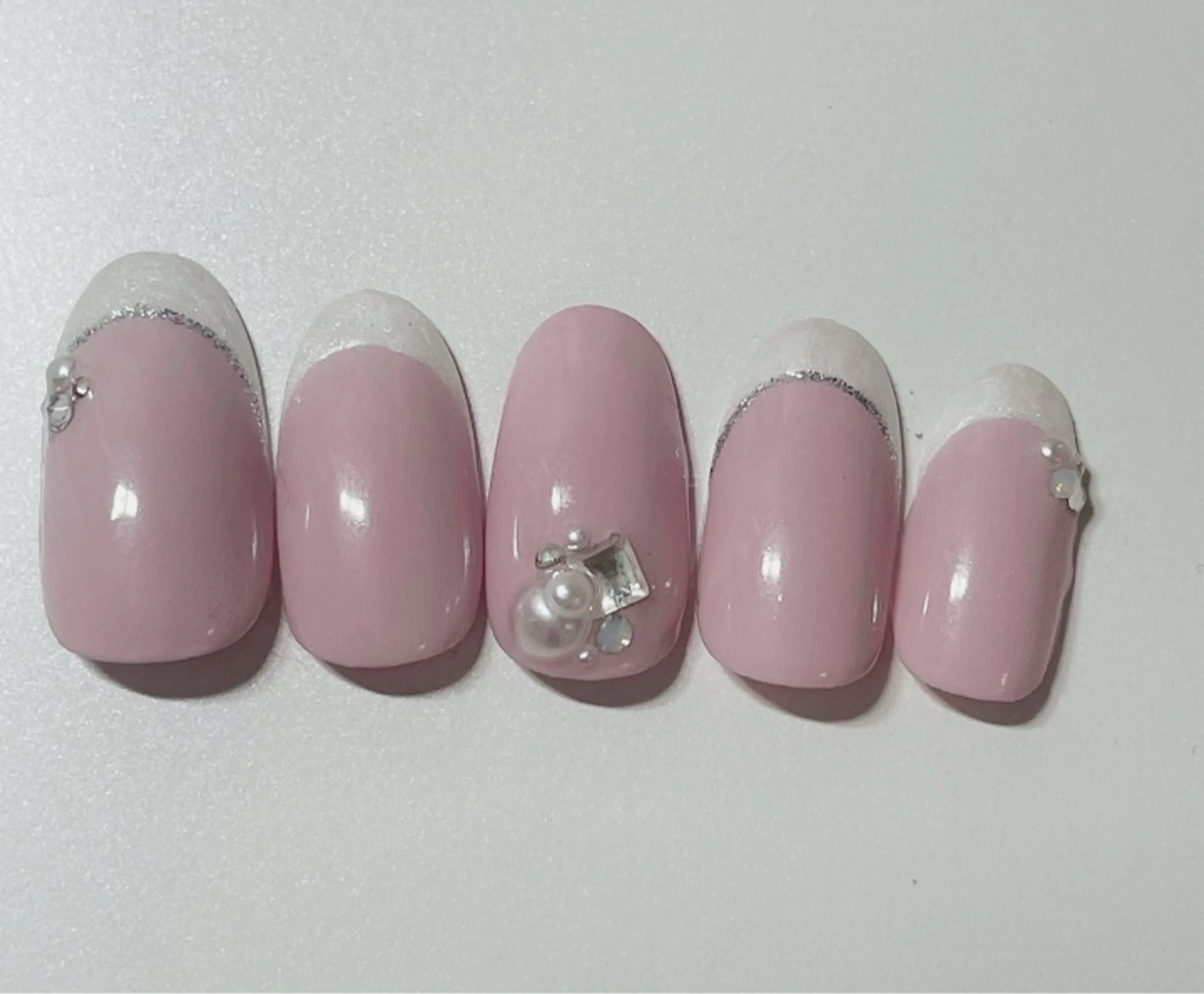 ネイル アートネイル フレンチネイル ゴージャス オフィスネイル シンプルネイル Nakao Hitomiのネイルデザイン