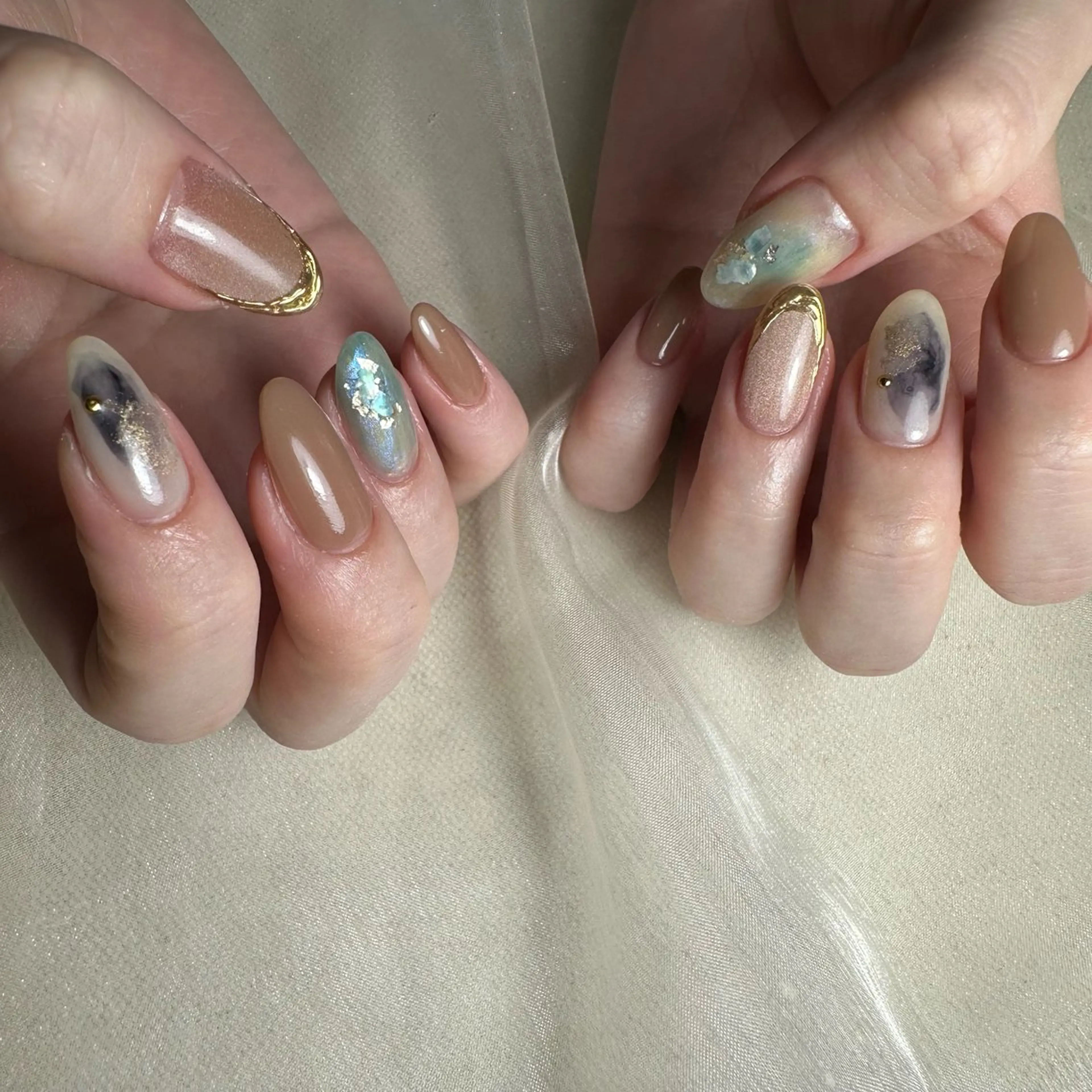 ネイル ハンドネイル repos~ルポ~所属・里見 麗のネイルデザイン