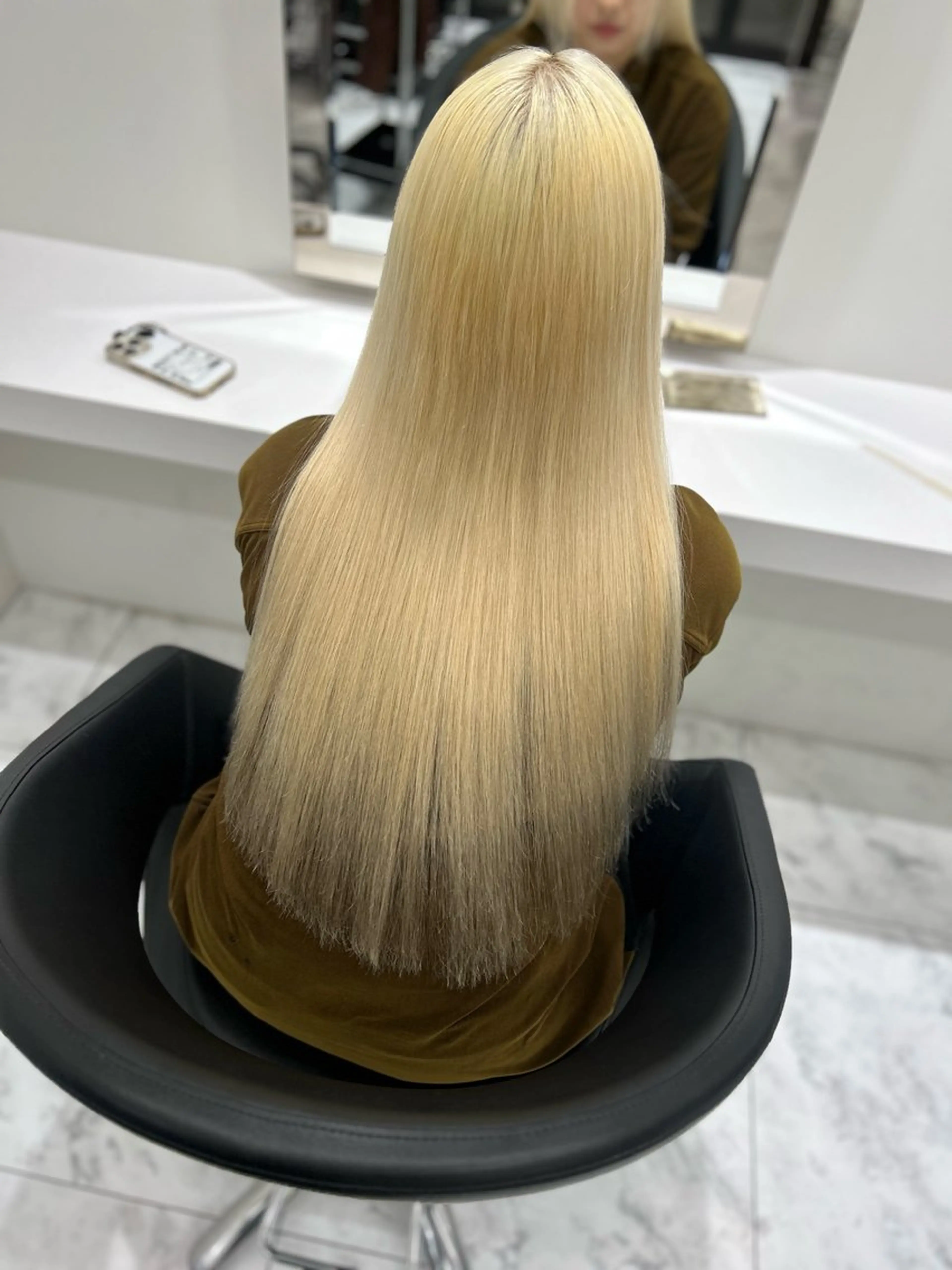 ロング カラー ヘアアレンジ ブリーチ 抜きっぱなしブロンド ブロンド ケアブリーチ トリートメント ヘアカラー トリートメント ハイトーン特化 ♡shoka♡のヘアスタイル