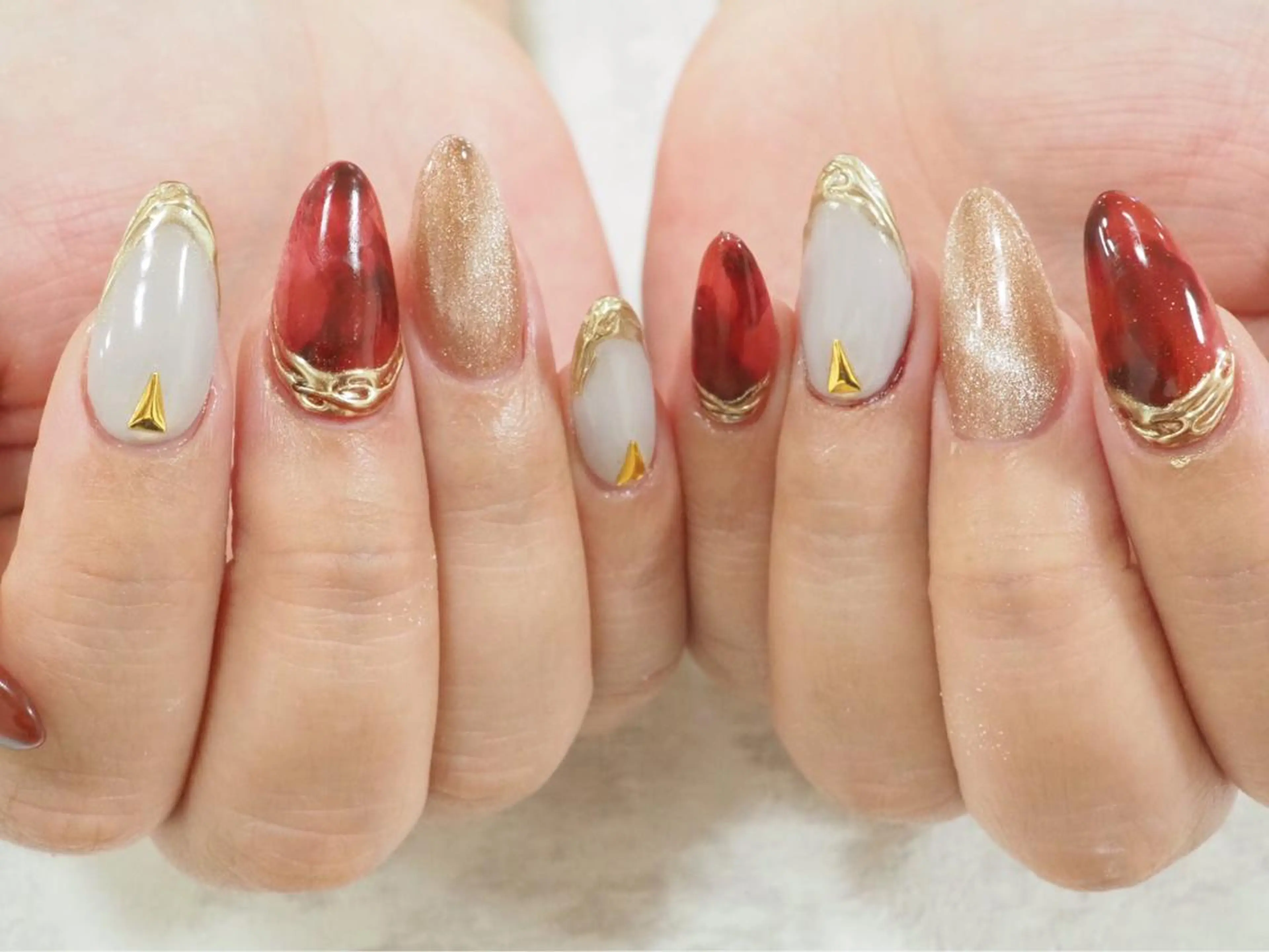 ネイル LoLo nail kのネイルデザイン