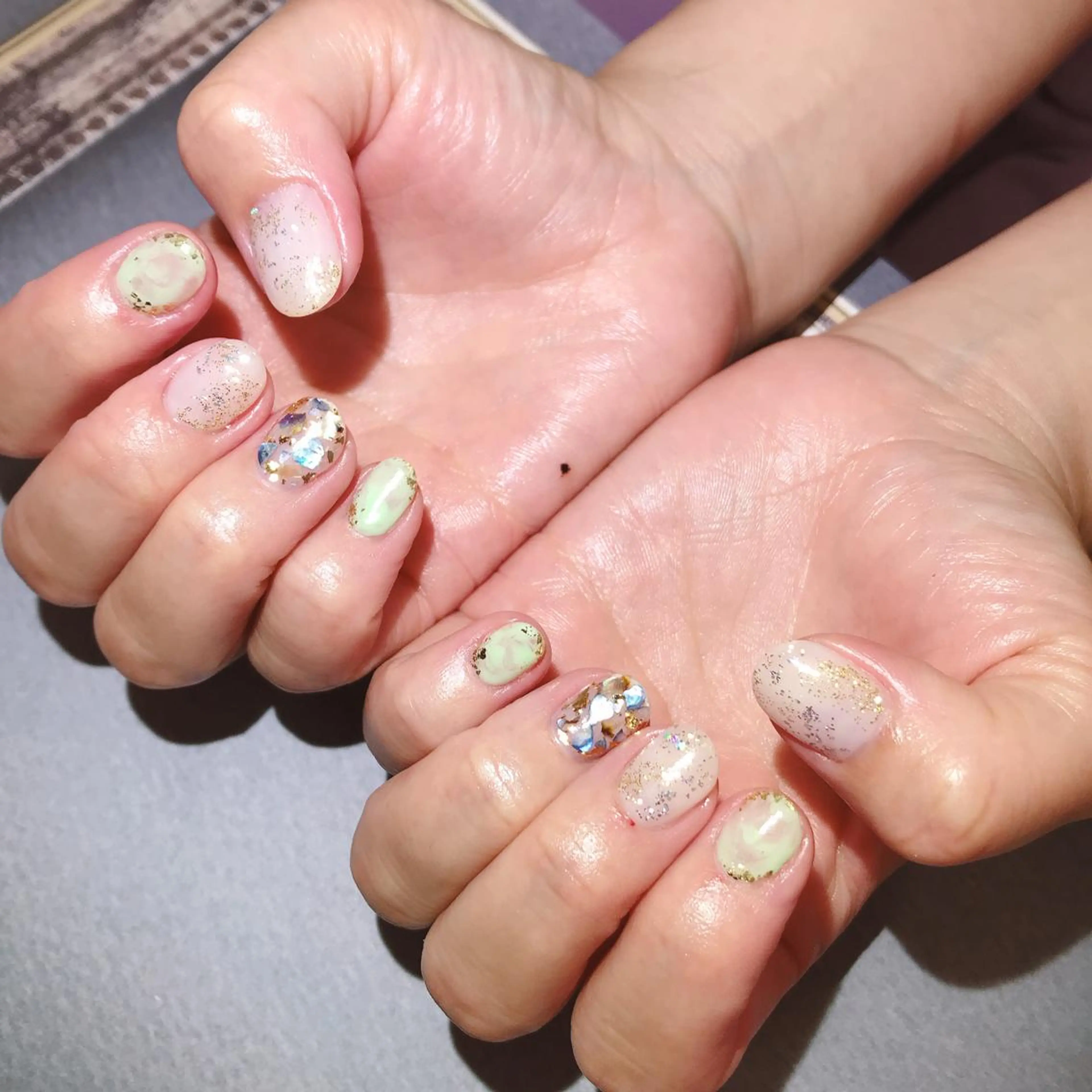 ネイル 深爪を断らない スカルプ高評価店のネイルデザイン