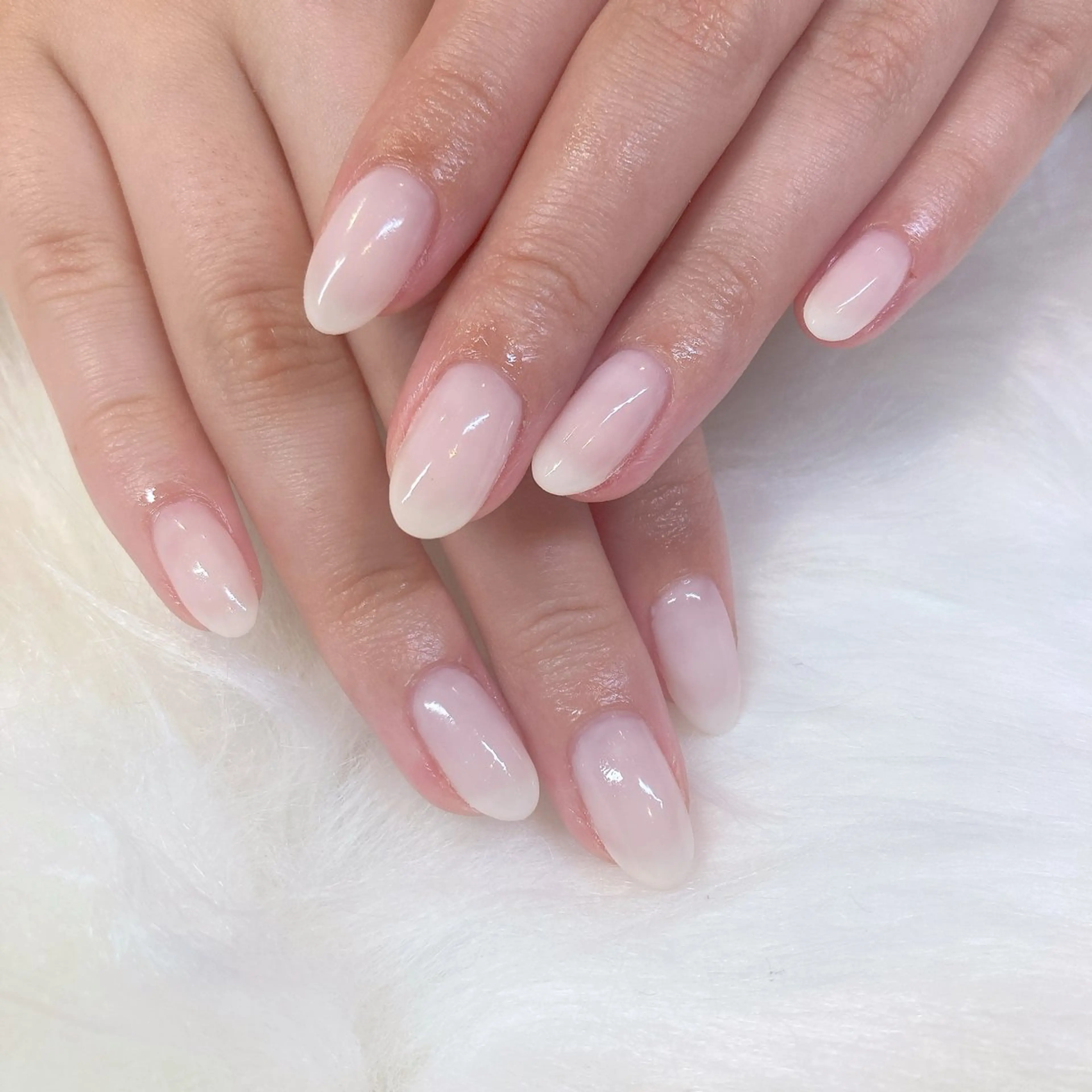 ネイル ワンカラーネイル 自爪を傷めない 🌷かなこ🌷のネイルデザイン