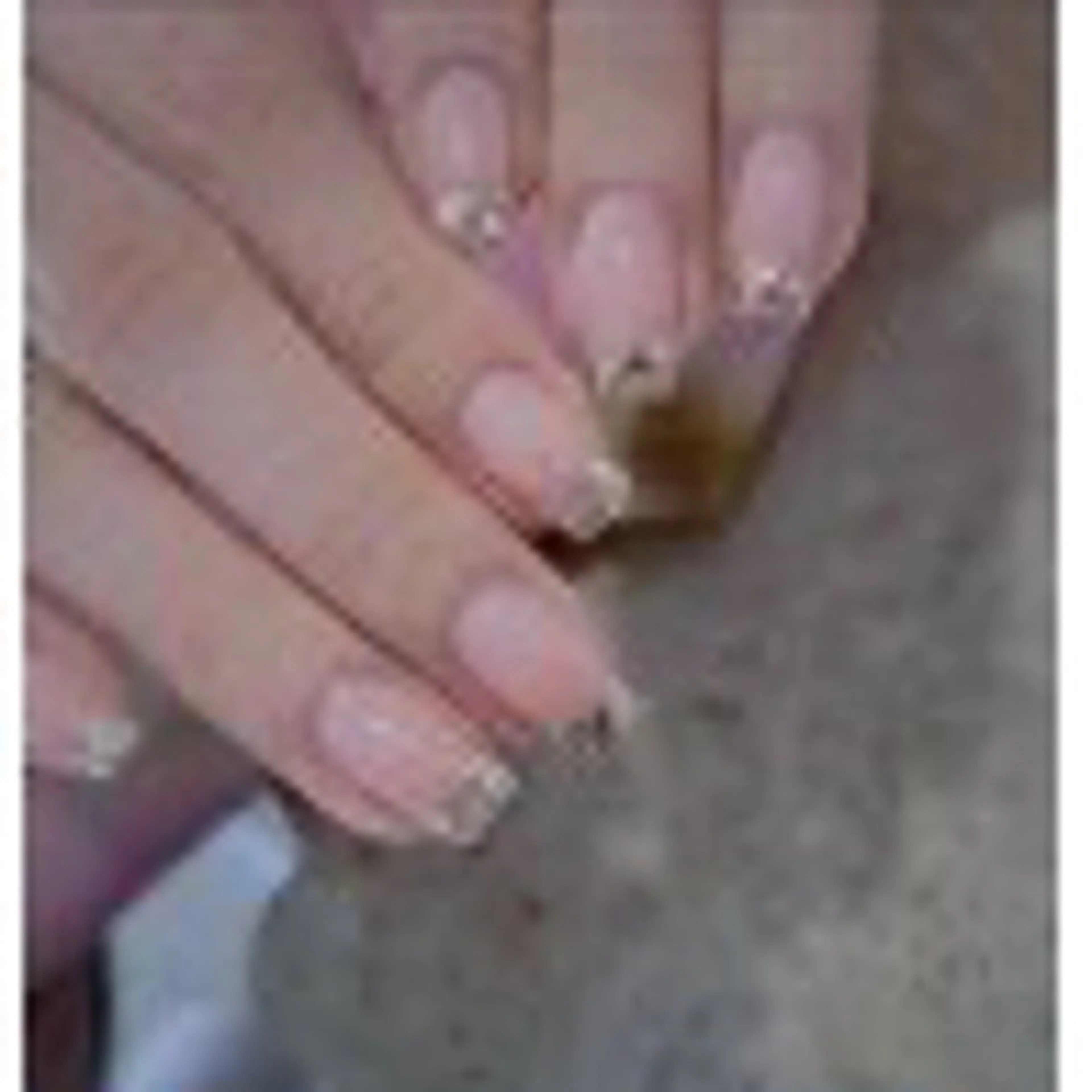 ネイル S nail salon所属・Vi Viネイル サロンのネイルデザイン