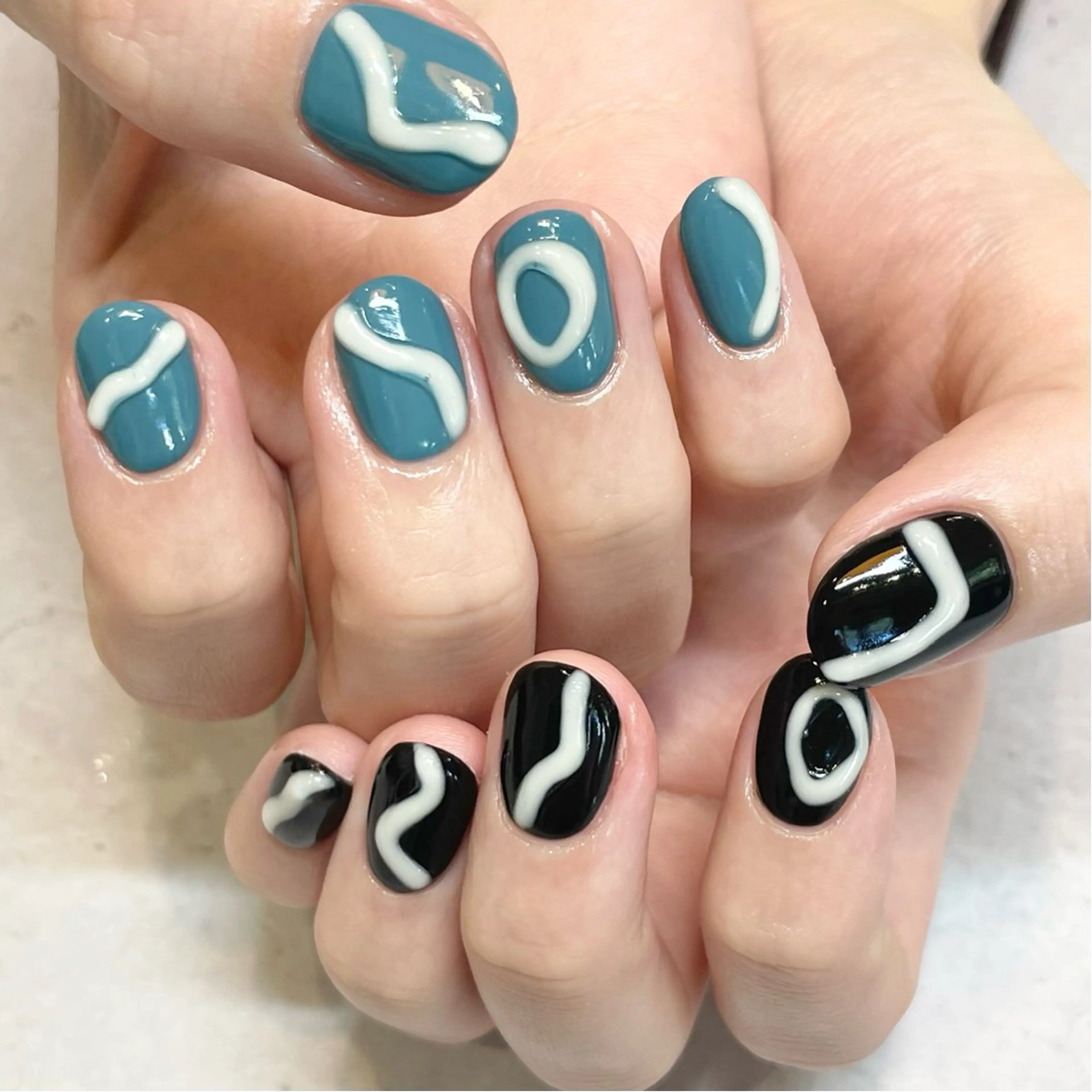 ネイル ZAZA所属・ZAZA Hanaのネイルデザイン