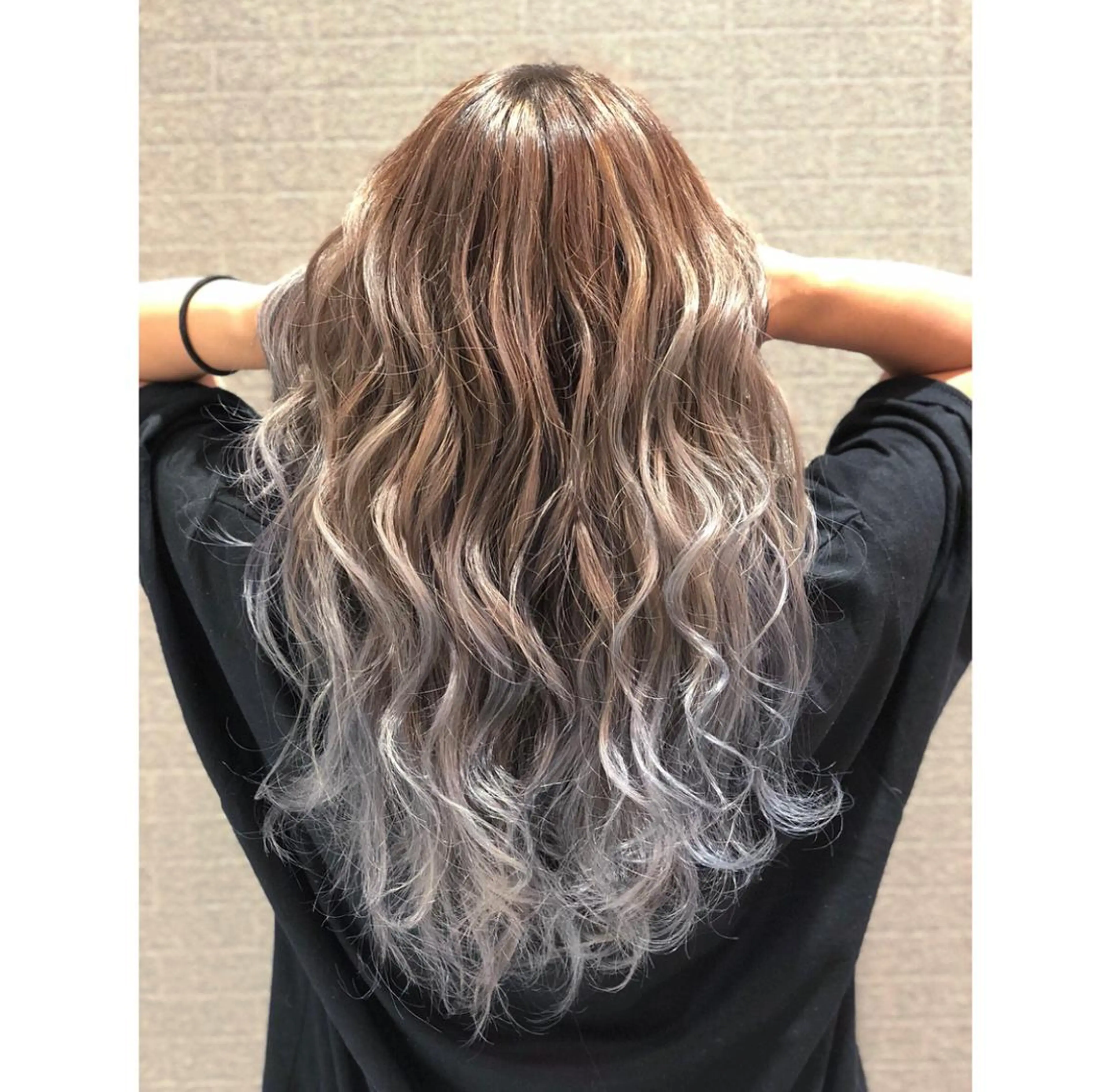 セミロング カラー ヘアアレンジ バレイヤージュ ブリーチ デザインカラー グラデーションカラー ハイライトカラー アンドウ ユウ/ レイヤーカット/韓国のヘアスタイル