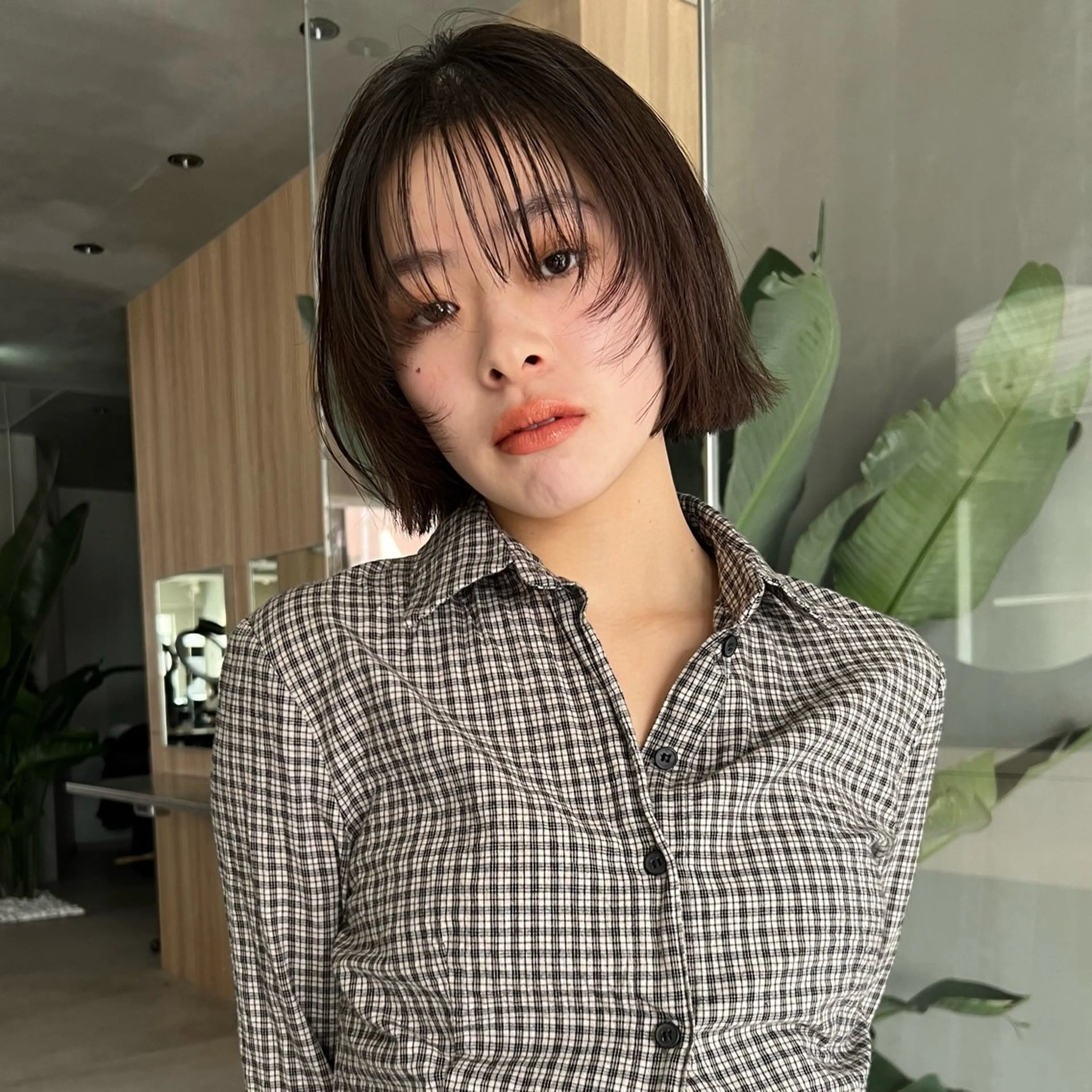 ショート ボブ MINX momokaのヘアスタイル