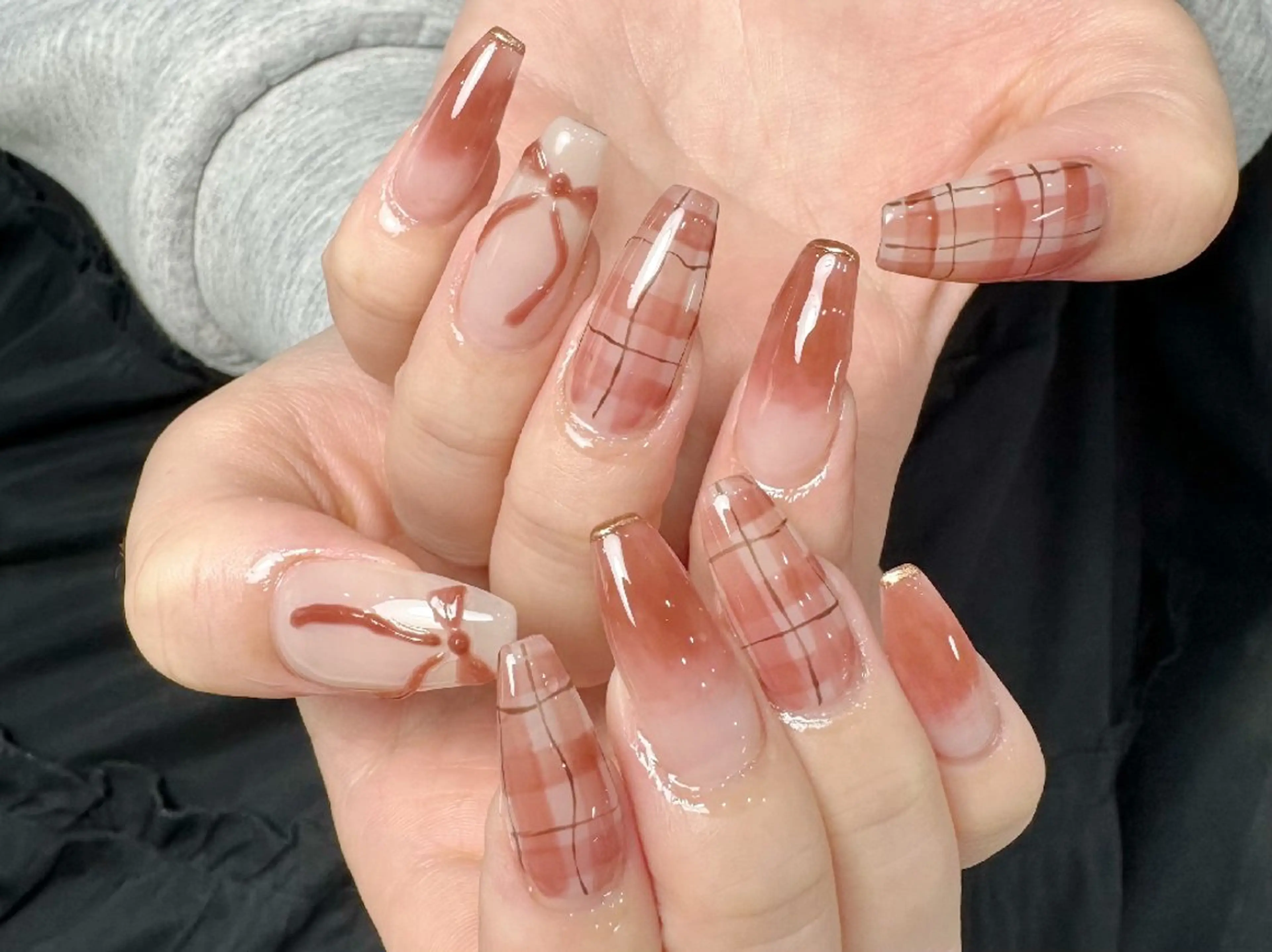 ネイル アートネイル ジェルネイル パラジェル ネイルチップ ワンホンネイル ハンドネイル UM Nail Salonのネイルデザイン