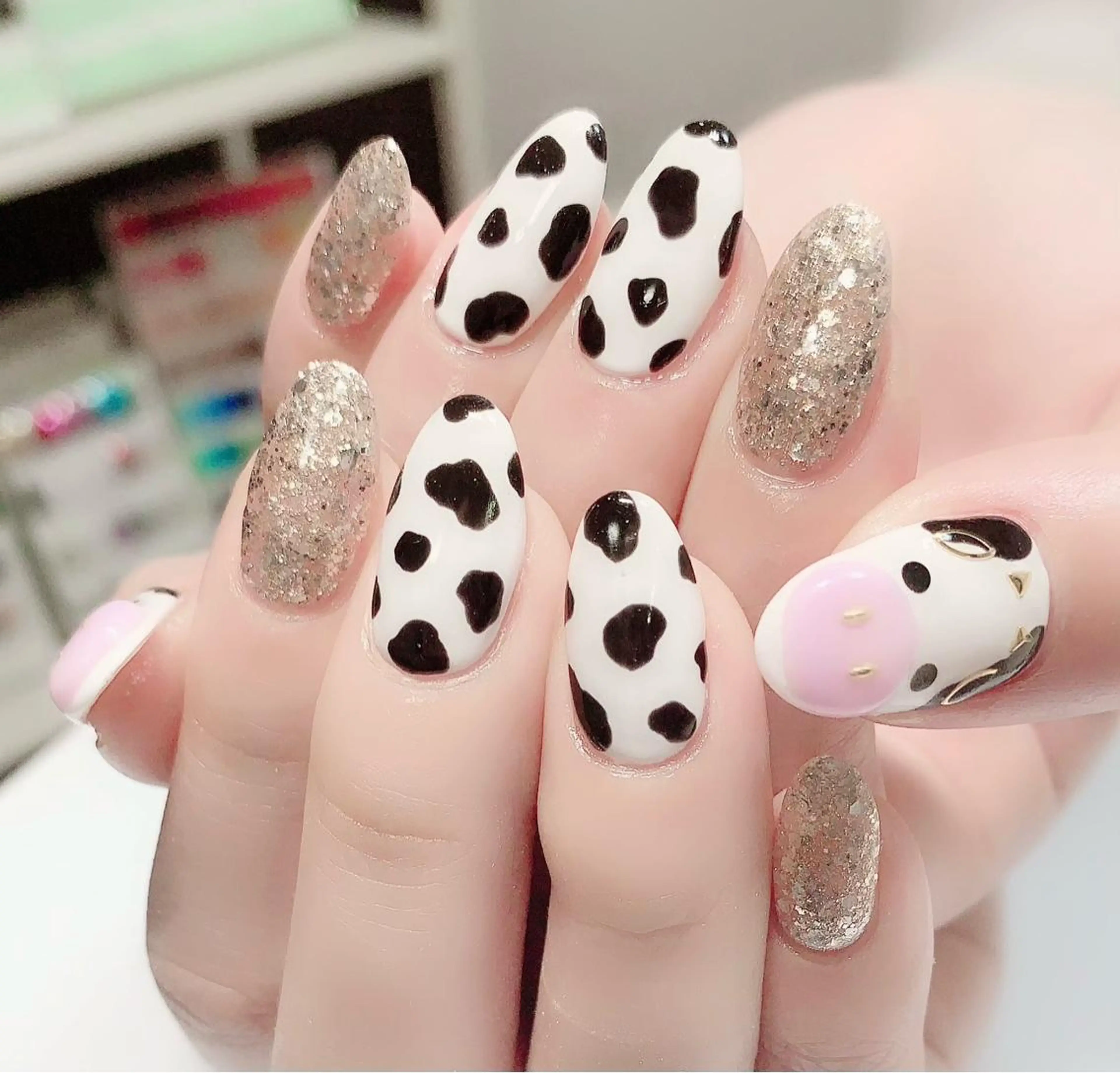 ネイル ハンドネイル Nail&Eyelash Amour(アムール)所属・山下 愛のネイルデザイン