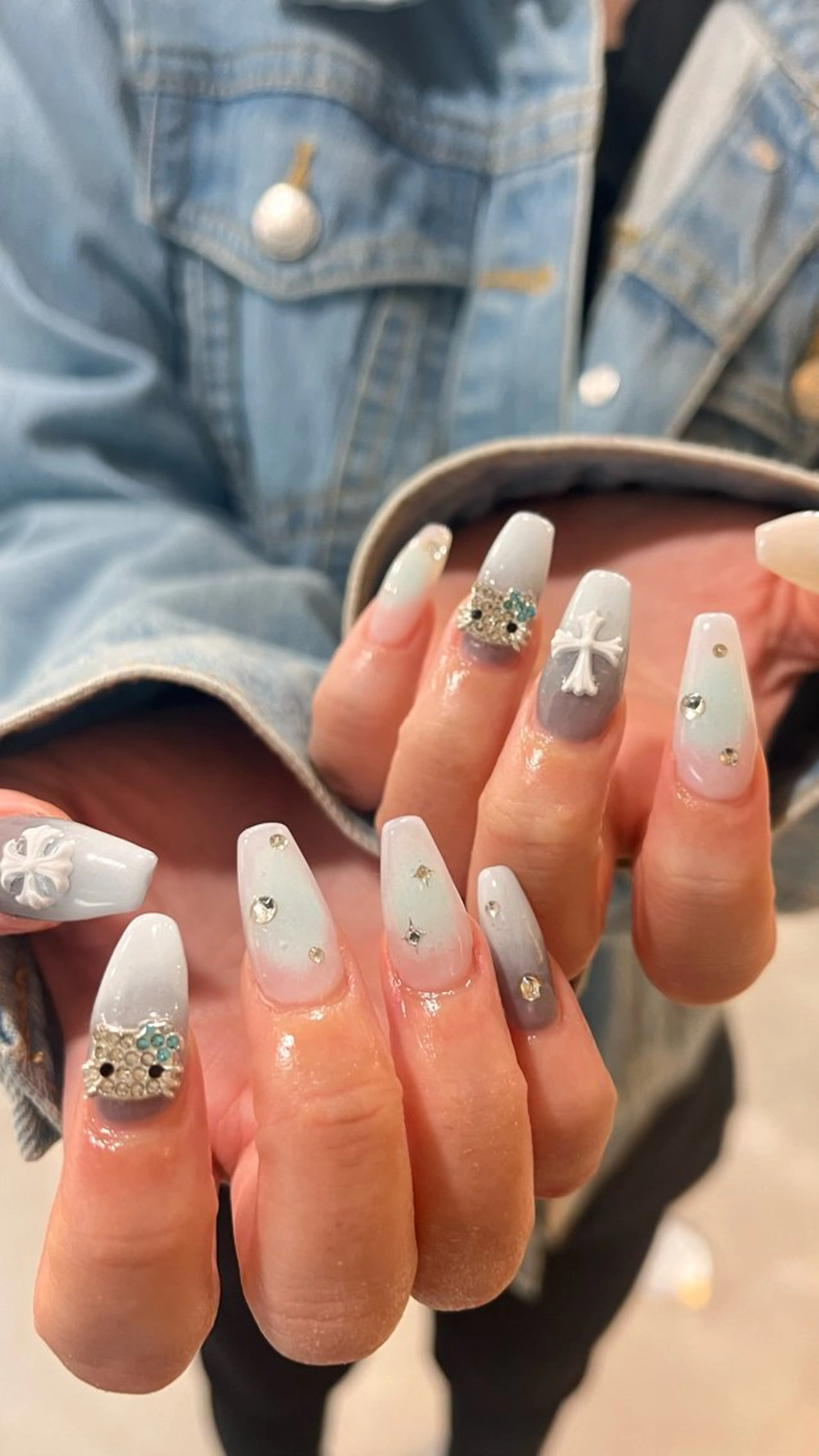 ネイル 🤎Two ERI🤎のネイルデザイン